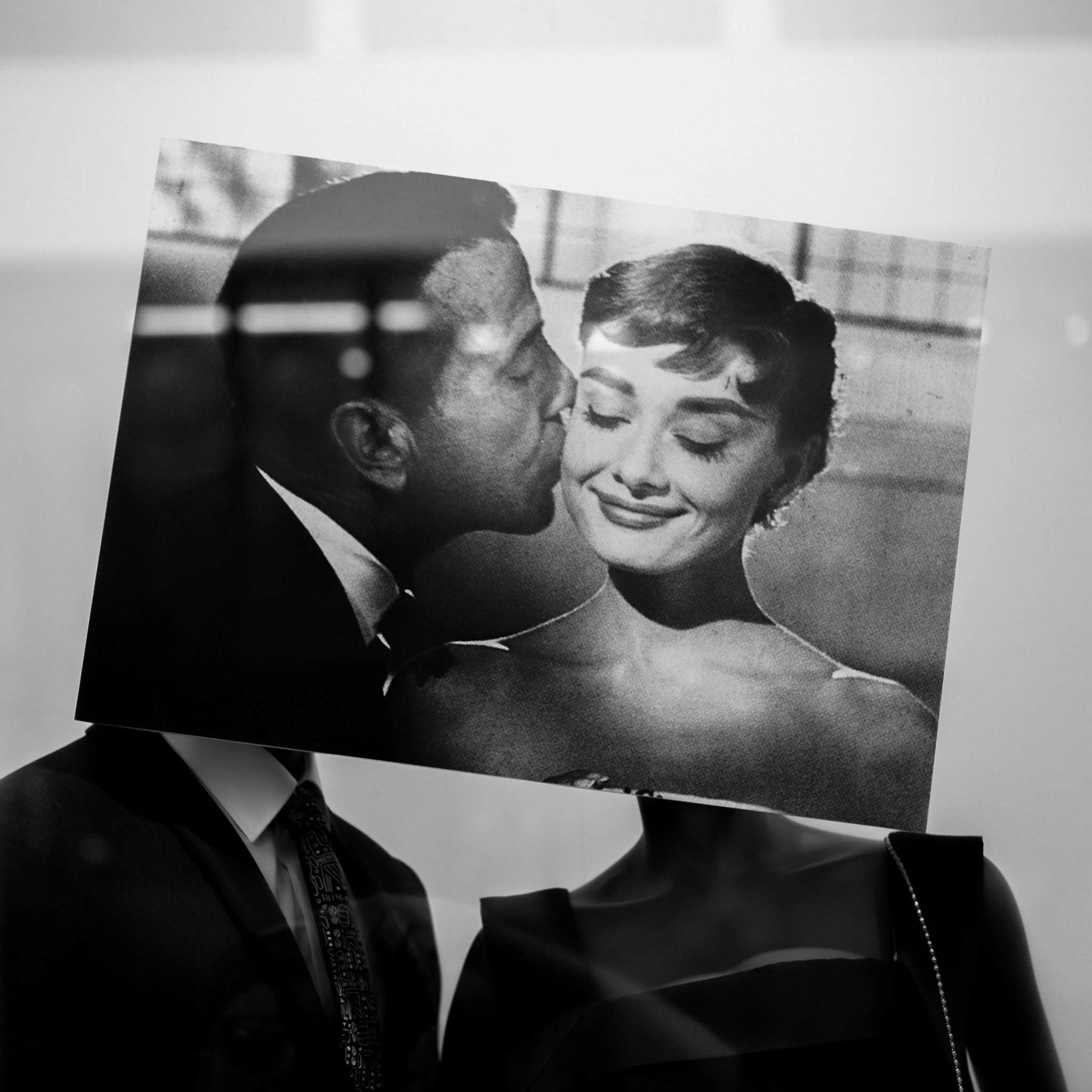 Nikon D7100 + Sigma 35mm F1.4 DG HSM Art sample photo. The kiss photography