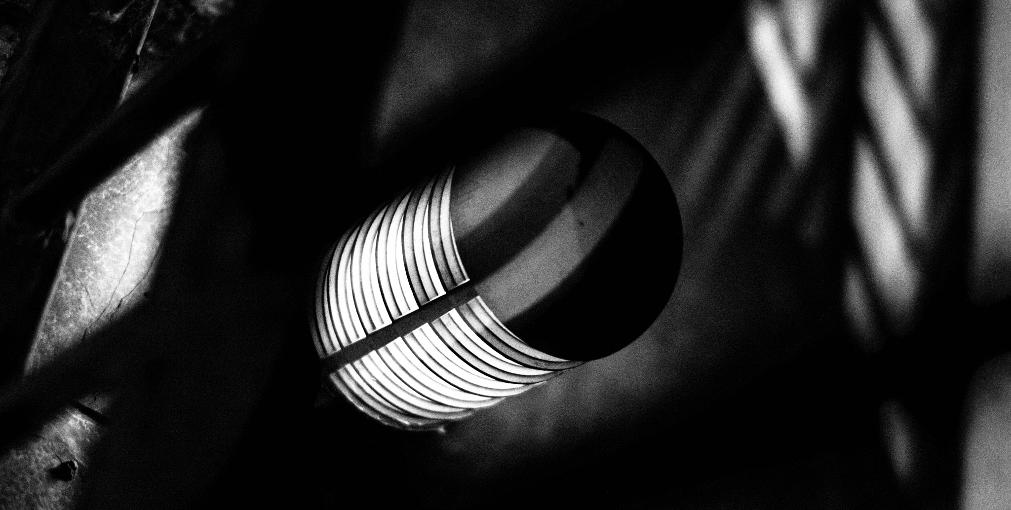 Nikon AF-S Nikkor 58mm F1.4G sample photo. Light photography