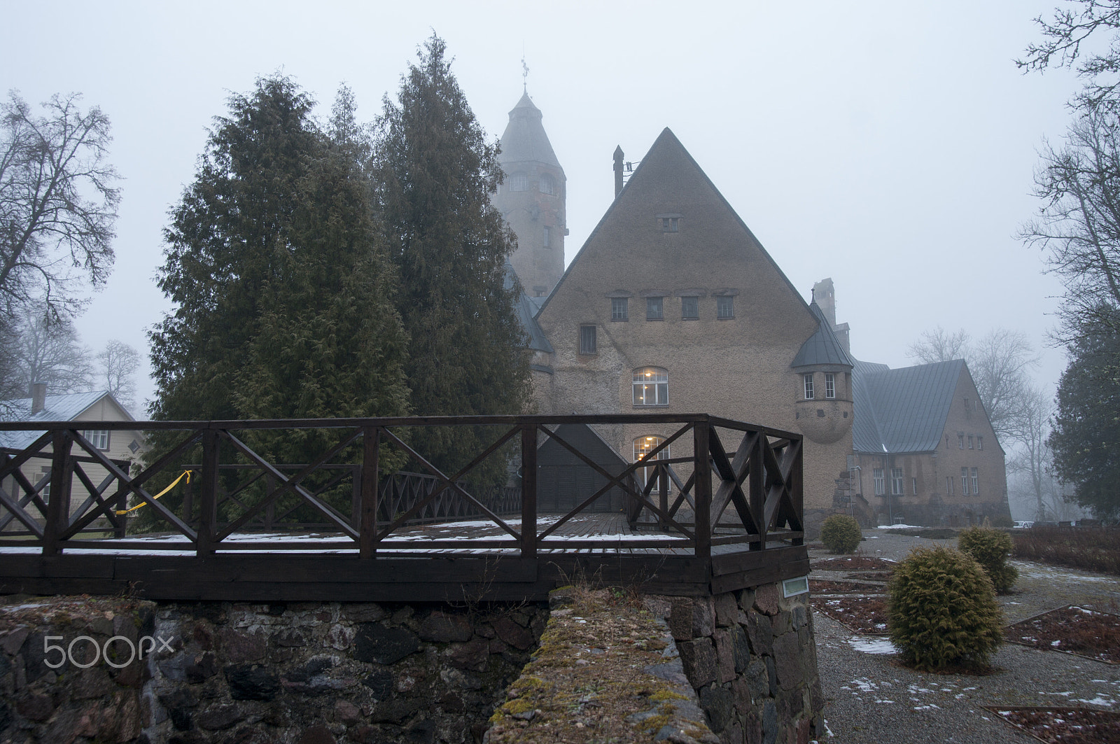 Sigma AF 10-20mm F4-5.6 EX DC sample photo. Taagepera castle photography