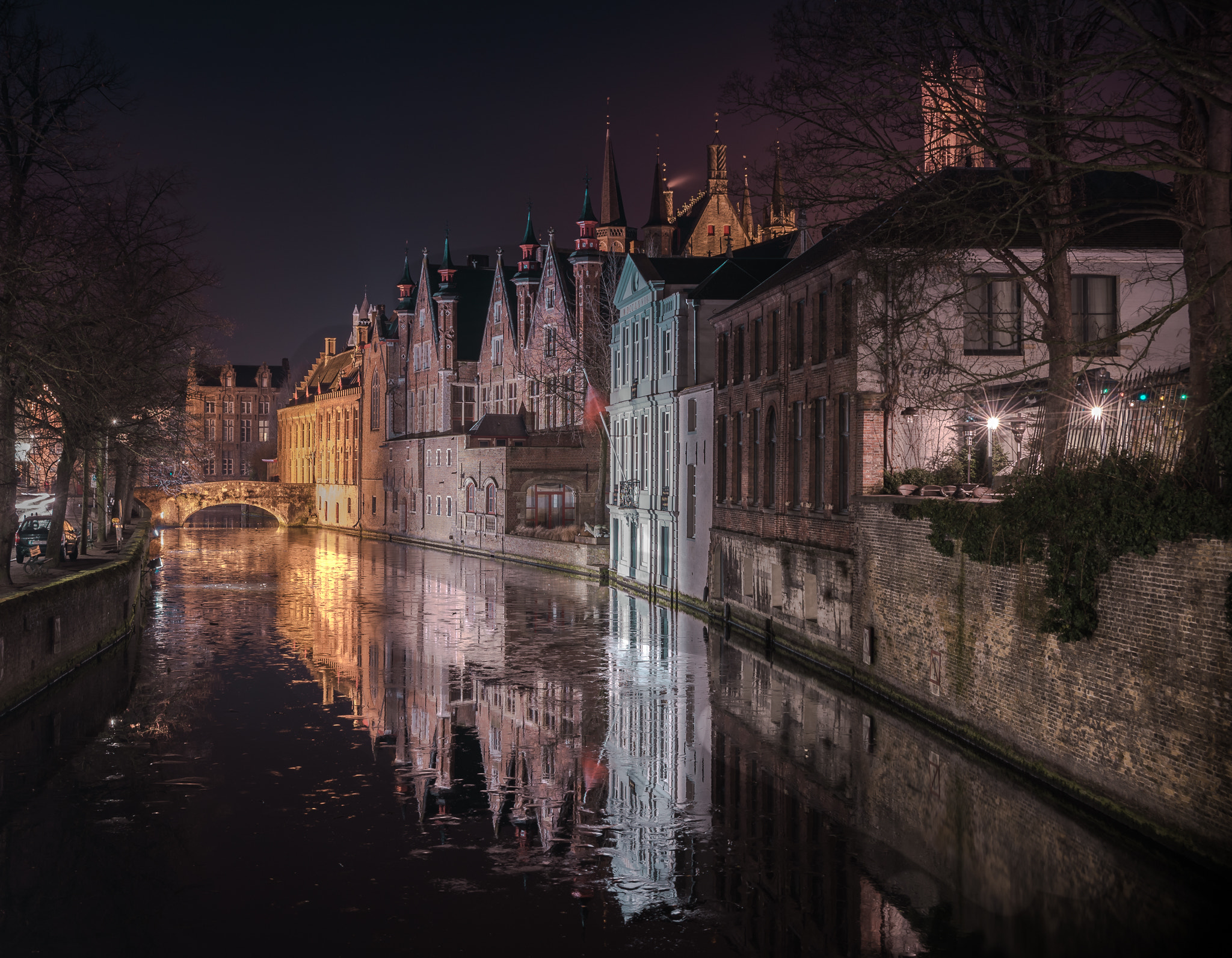 Nikon D750 + Nikon AF-S DX Nikkor 35mm F1.8G sample photo. Fairytale bruges photography