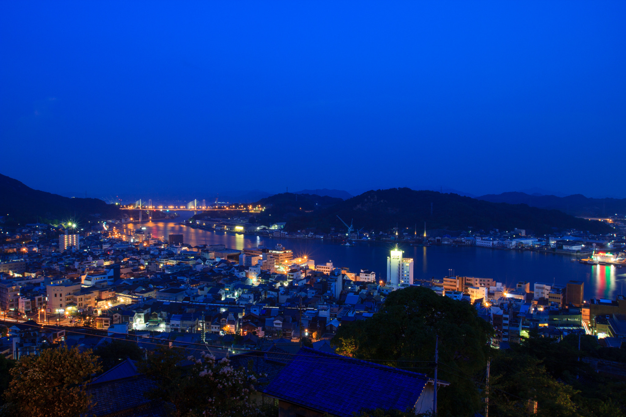 Canon EF 16-35mm F2.8L II USM sample photo. Blue hour photography