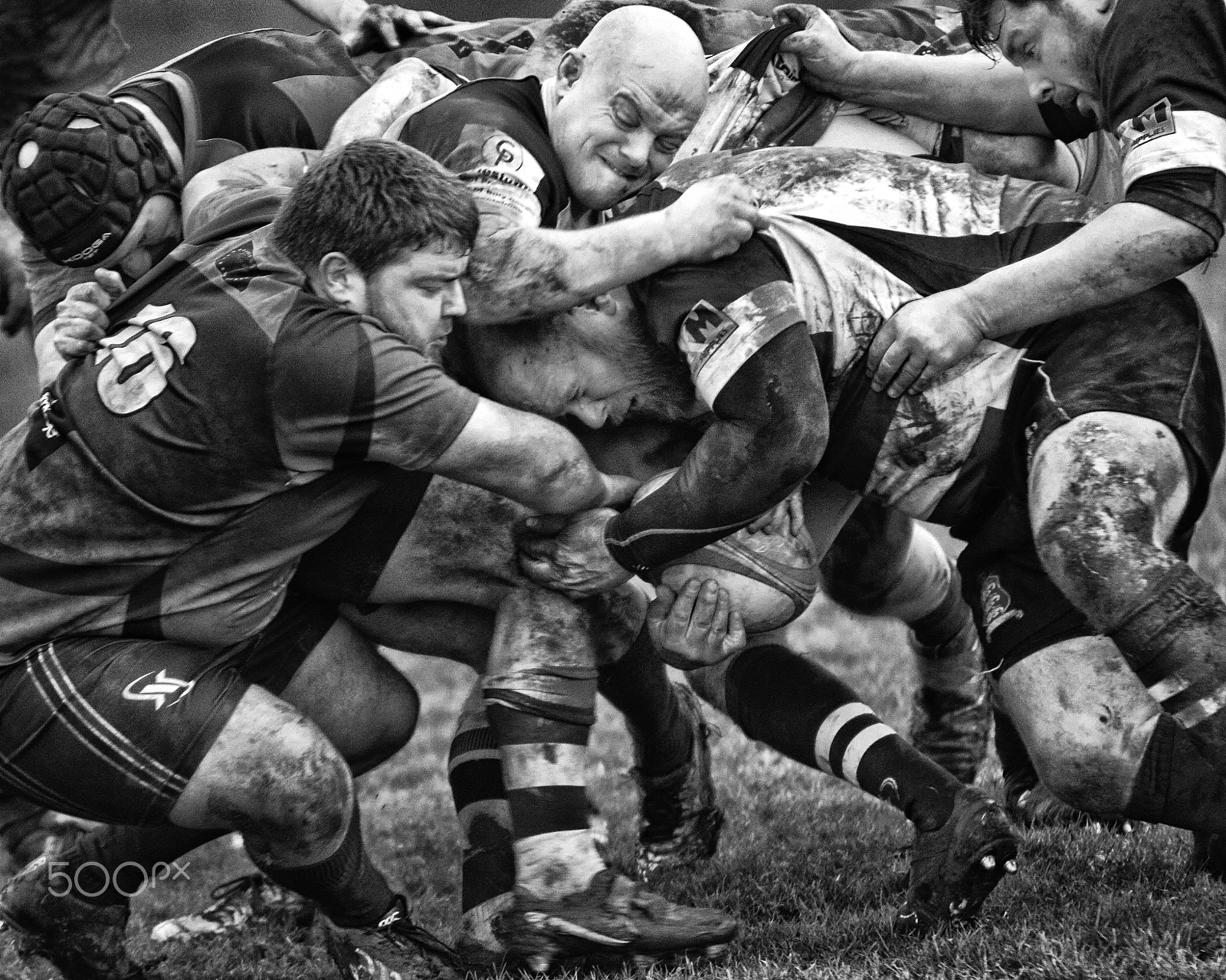 Sigma 70-200mm F2.8 EX DG OS HSM sample photo. Rugby union photography