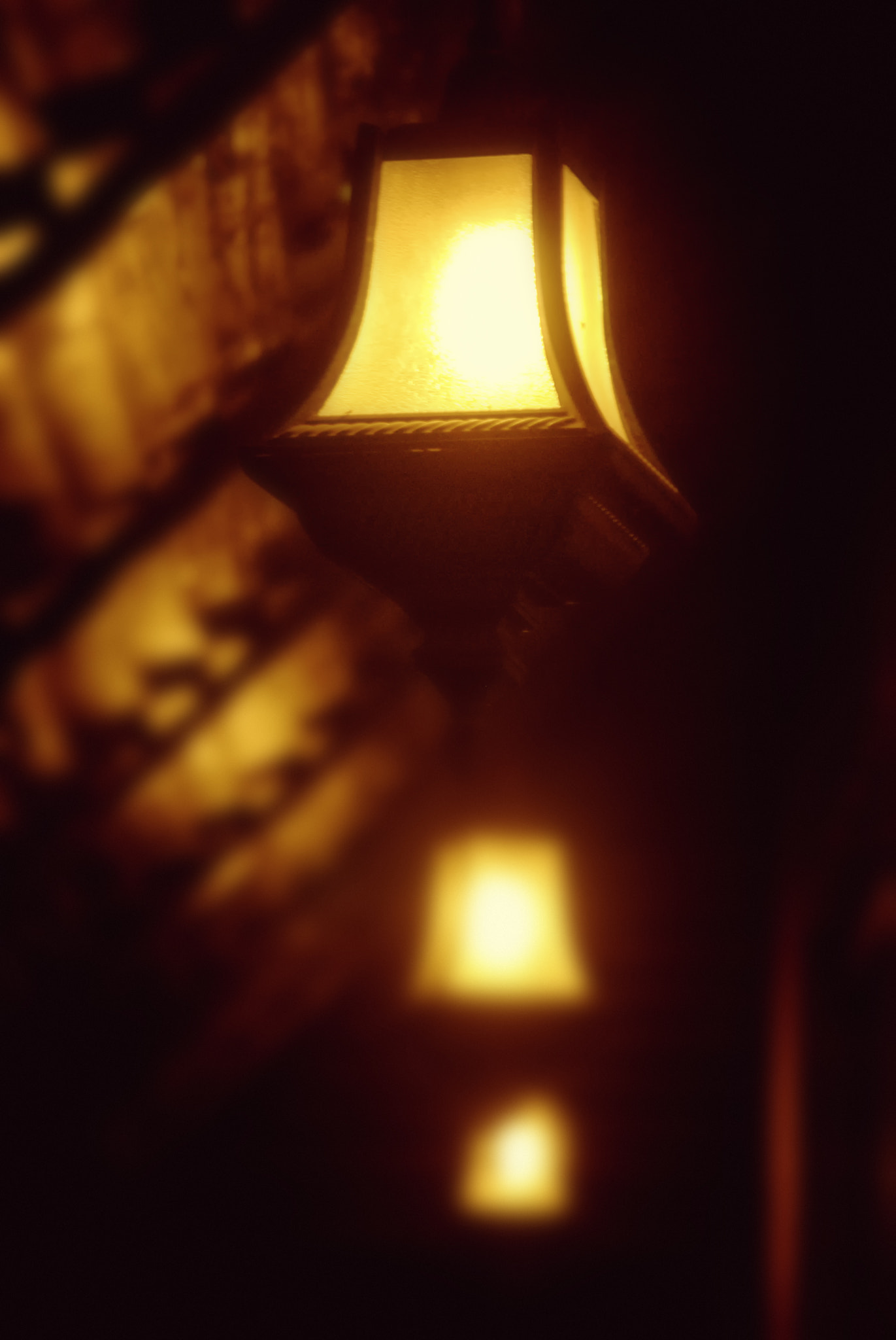 Nikon D200 sample photo. Lamps photography
