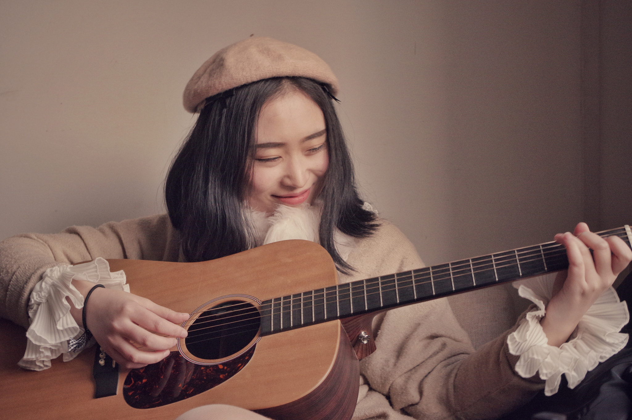 Pentax K-3 II sample photo. I consider her a chinese folk singer photography