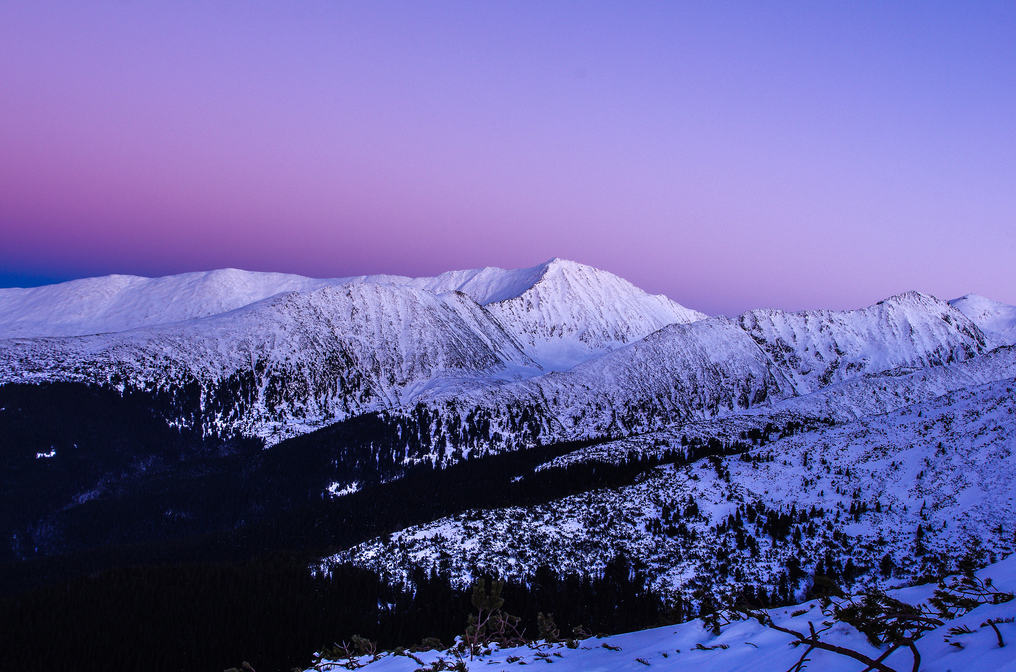 Pentax smc DA 18-55mm F3.5-5.6 AL WR sample photo. Retezat mountains - romania photography