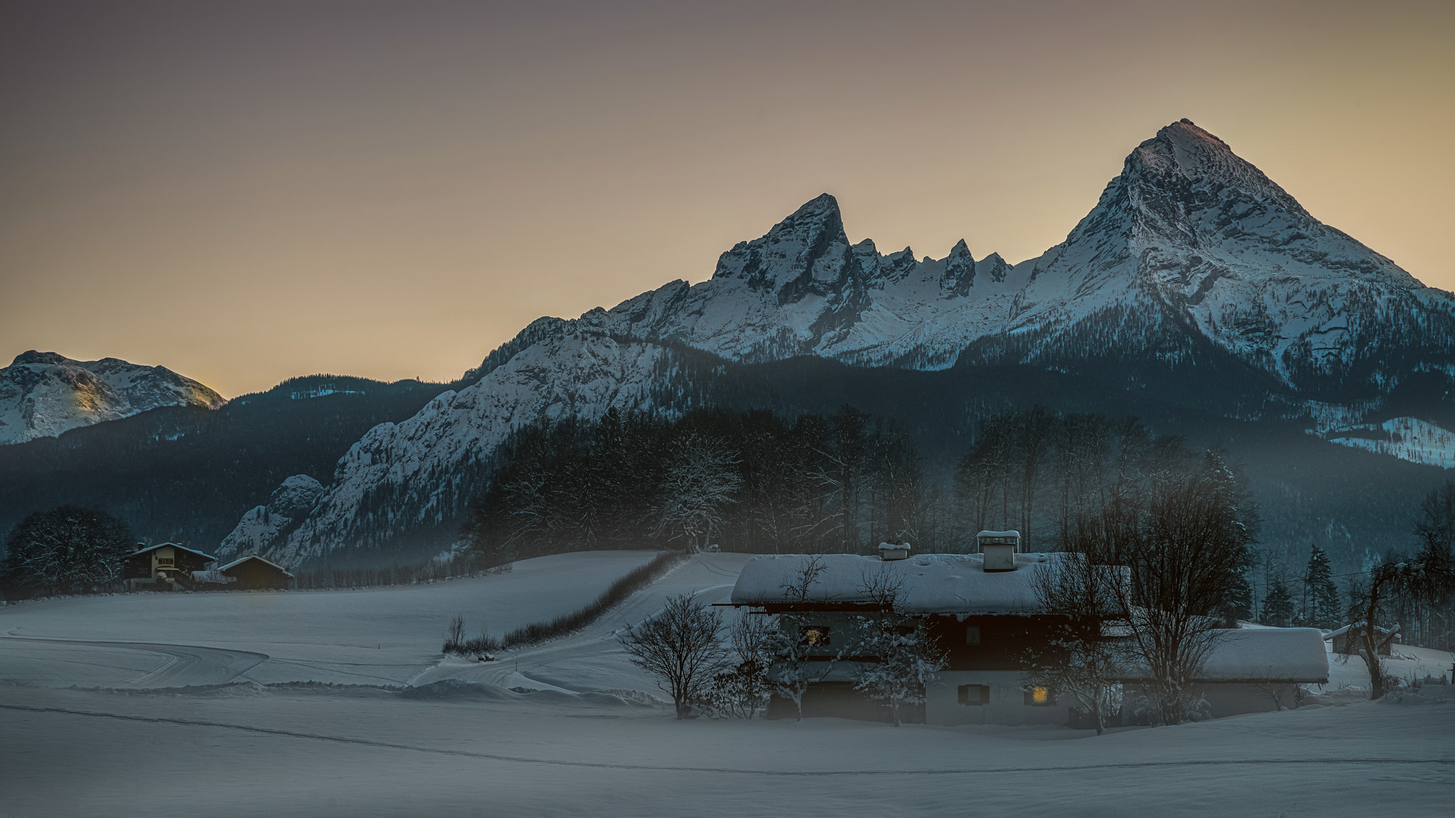 Canon EF 24-70mm F2.8L II USM sample photo. They also call him king watzmann. photography
