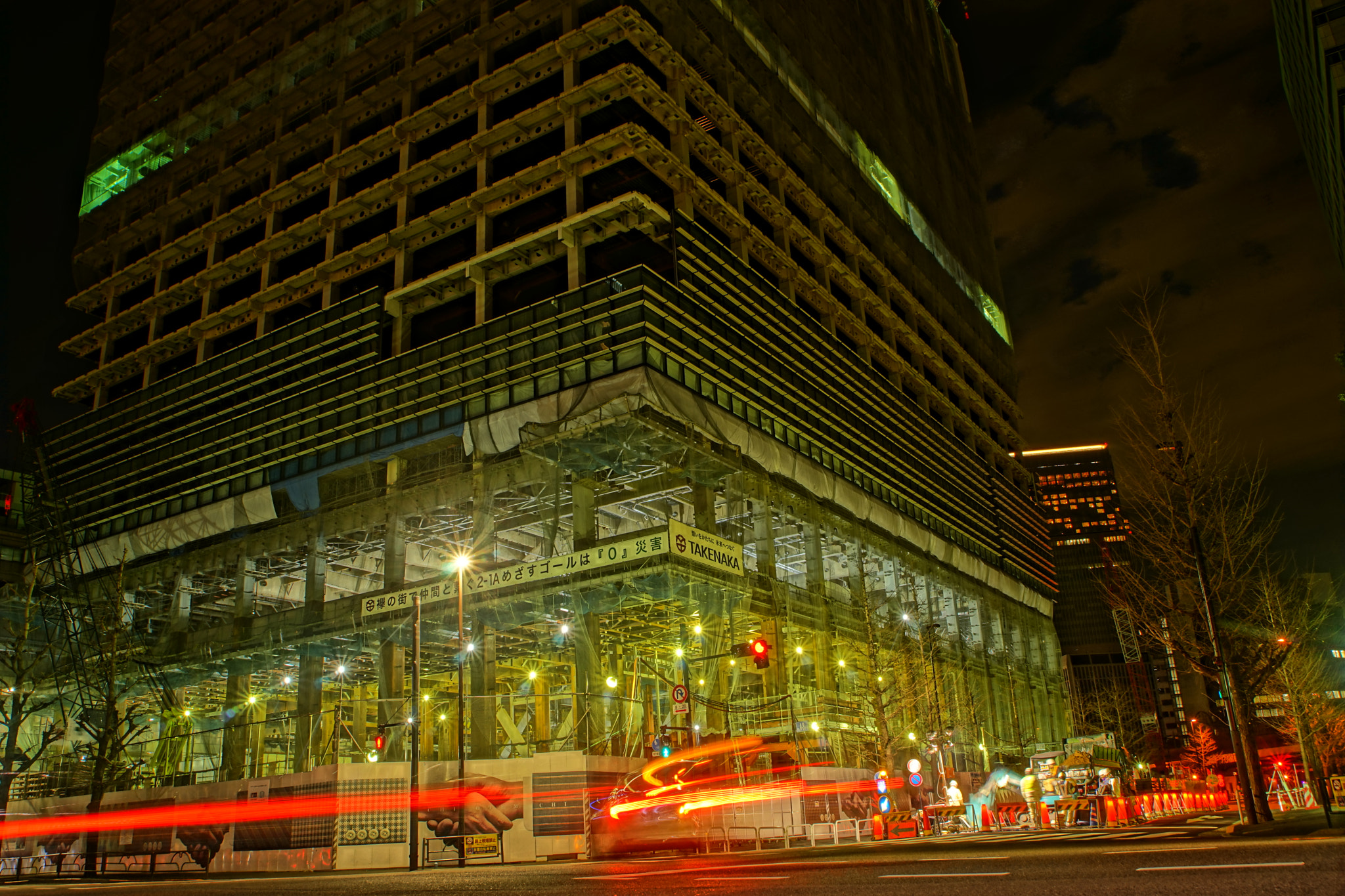 Tamron 18-270mm F3.5-6.3 Di II PZD sample photo. Skyscraper egg photography