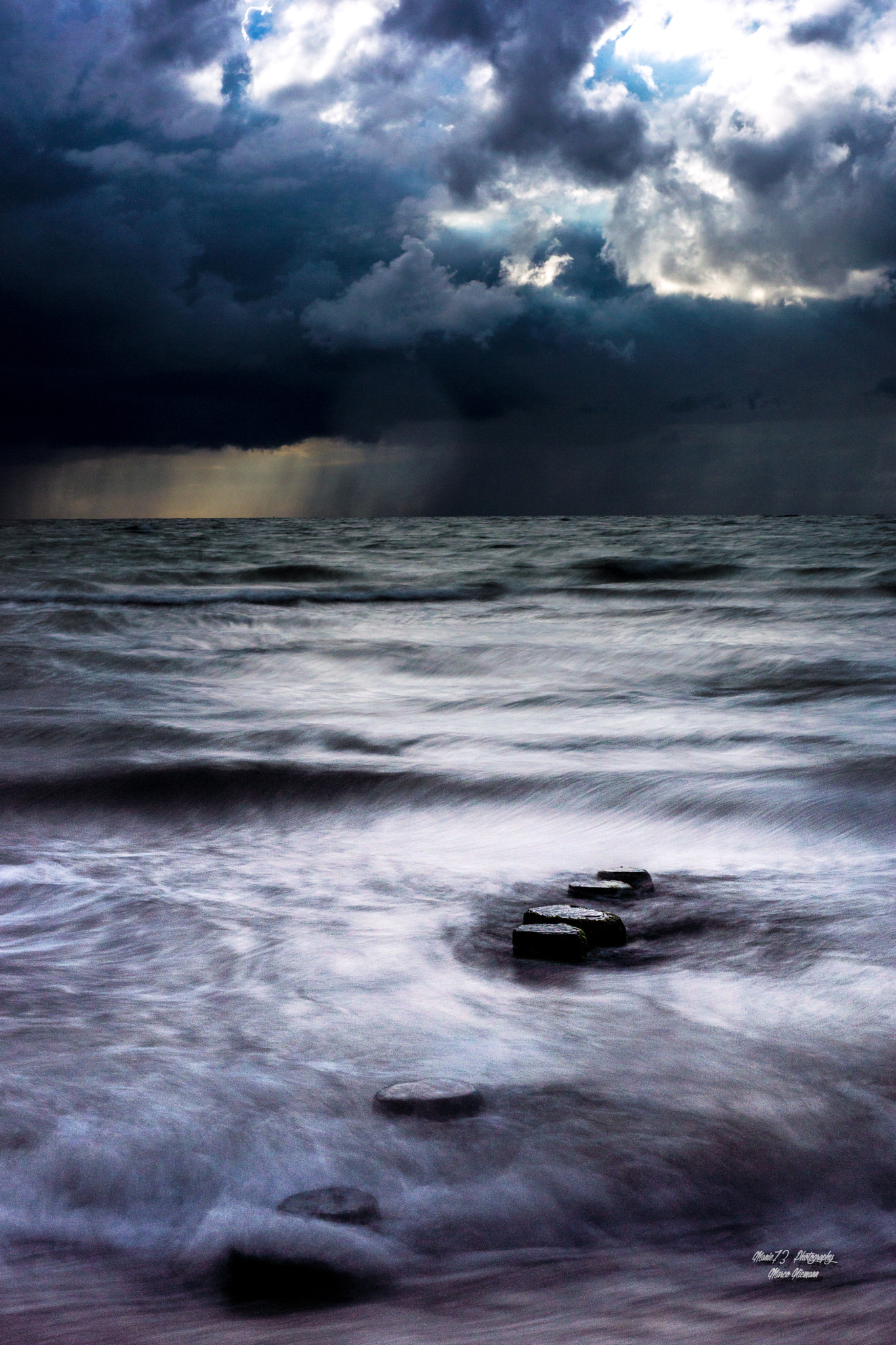 Sony SLT-A77 sample photo. Vor dem sturm photography