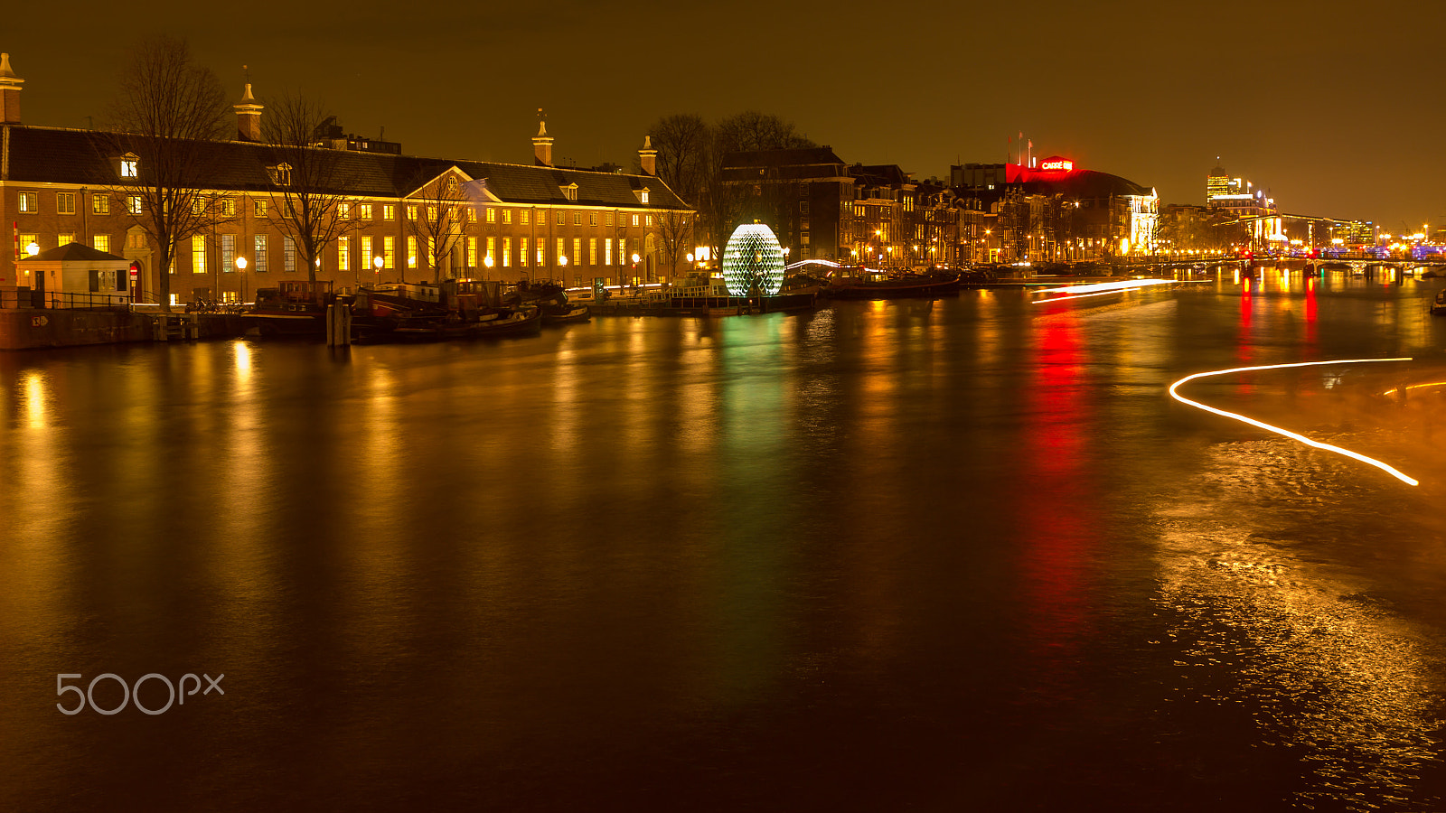 Canon EOS 60D + Canon EF 24-70mm F2.8L USM sample photo. Amsterdam during the light festival photography