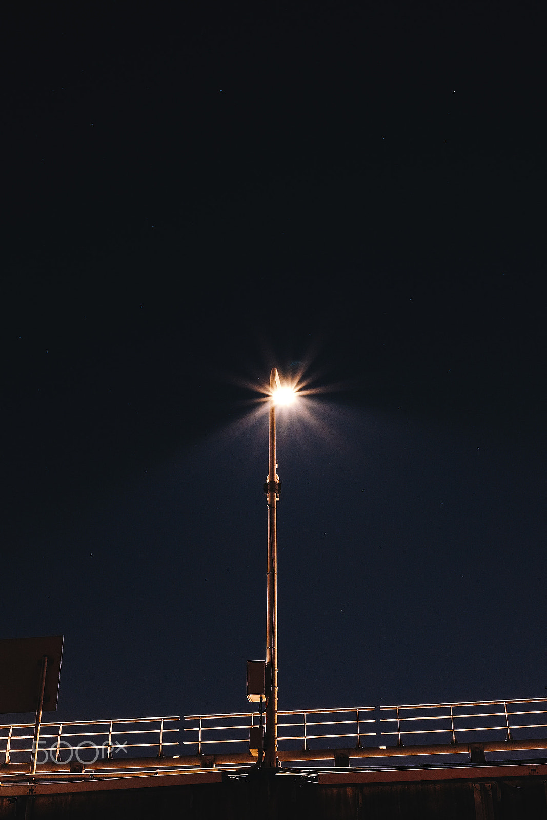 Fujifilm X-T10 + Fujifilm XF 27mm F2.8 sample photo. Light up the dark photography