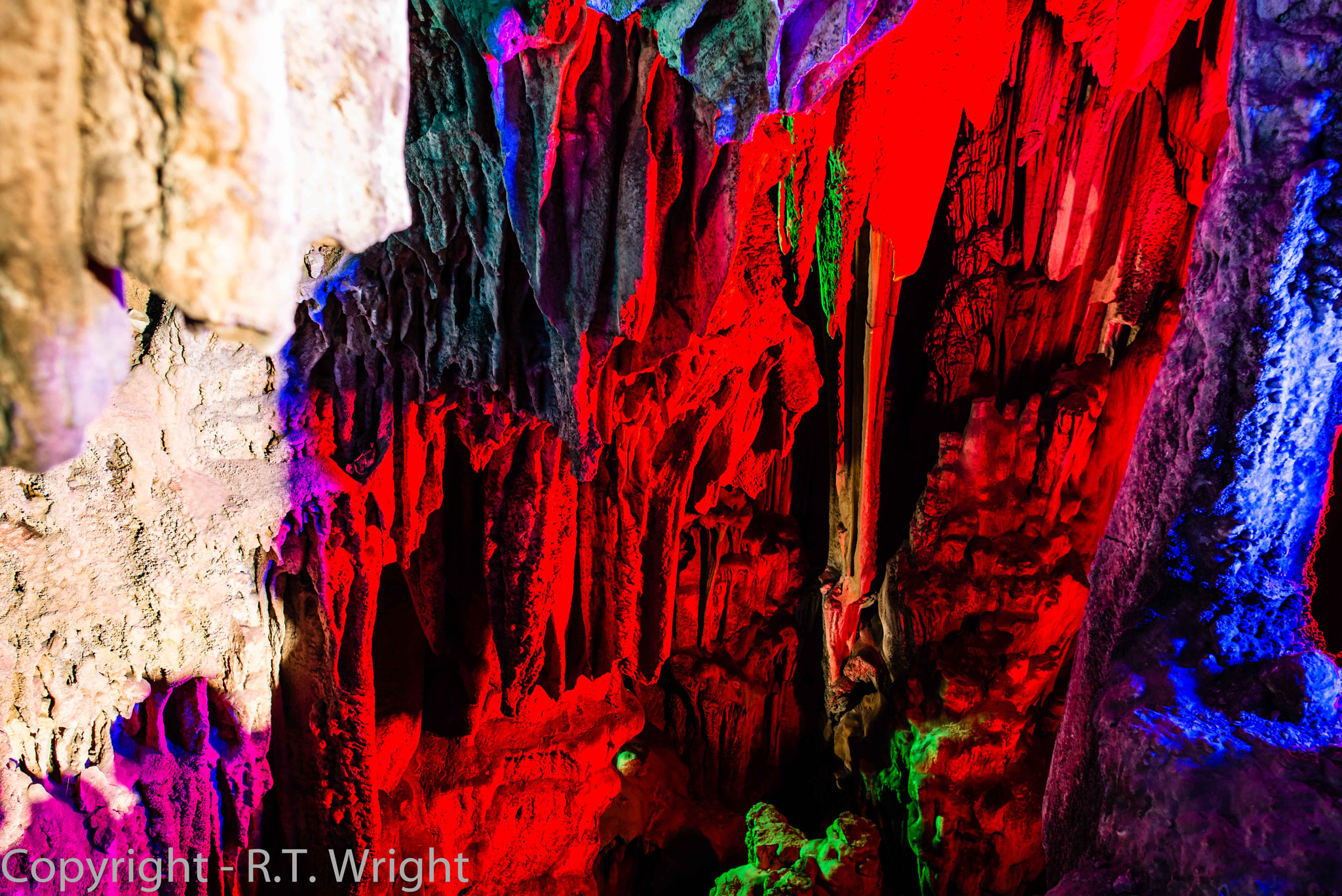 Nikon AF-S Nikkor 24mm F1.4G ED sample photo. Reed flute cave, china 4 photography