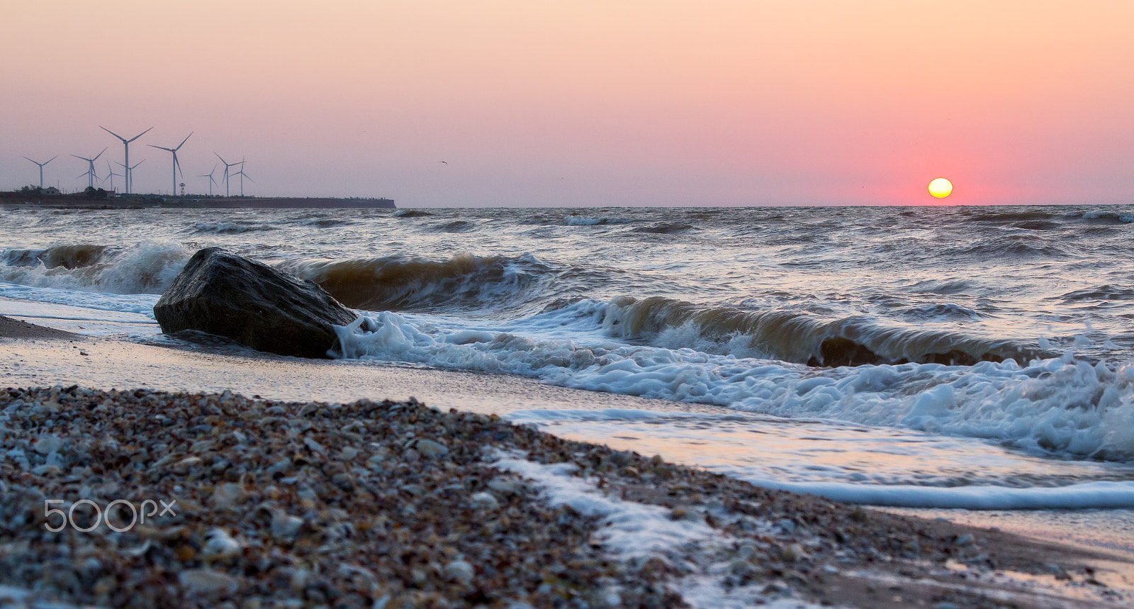 Canon EOS 650D (EOS Rebel T4i / EOS Kiss X6i) + Canon EF 24-105mm F4L IS USM sample photo. Primosky posad. sunrise on the sea of azov photography