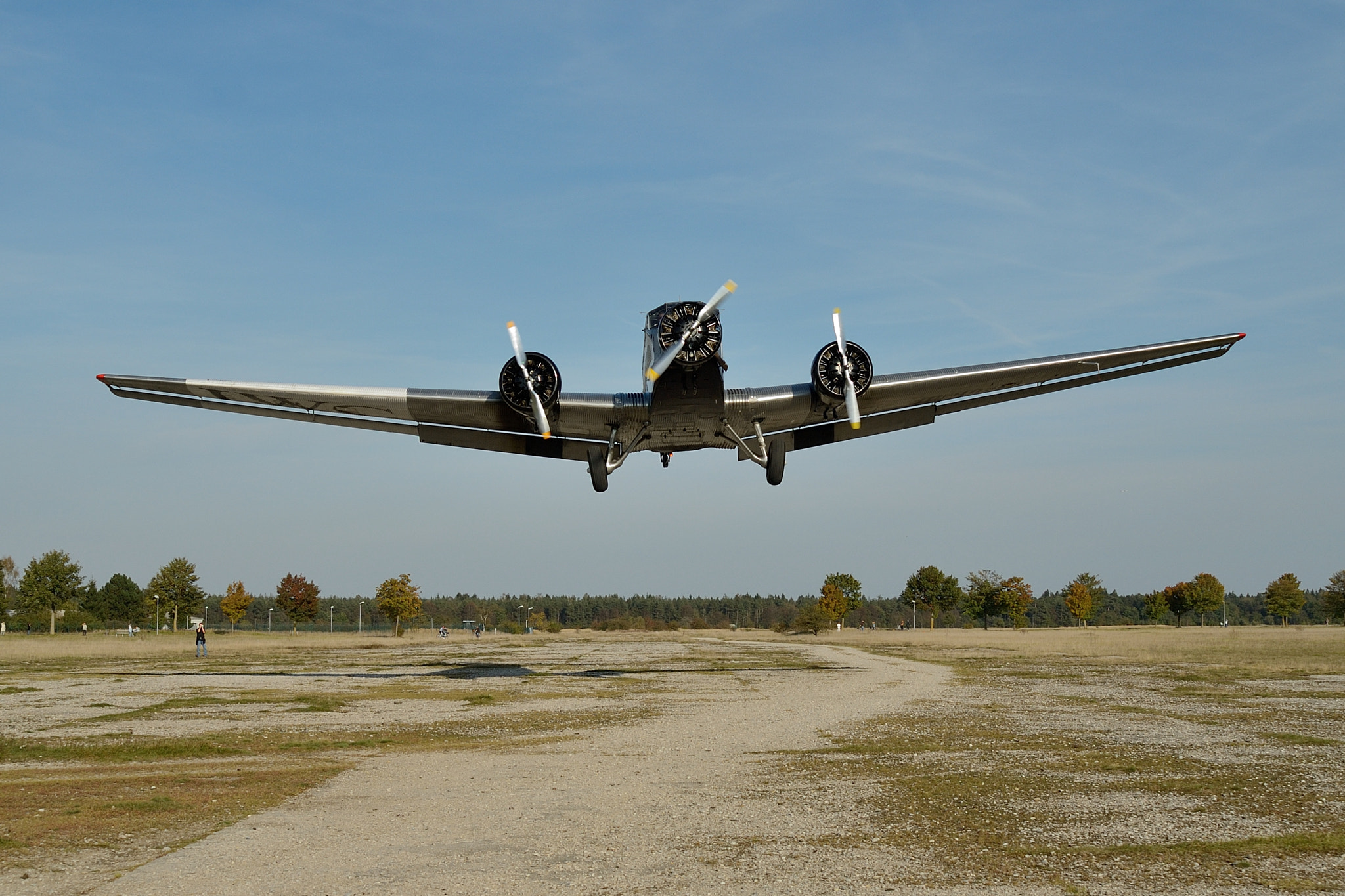 Nikon D200 + Sigma 28-200mm F3.5-5.6 Compact Aspherical Hyperzoom Macro sample photo. Junkers ju-52 photography