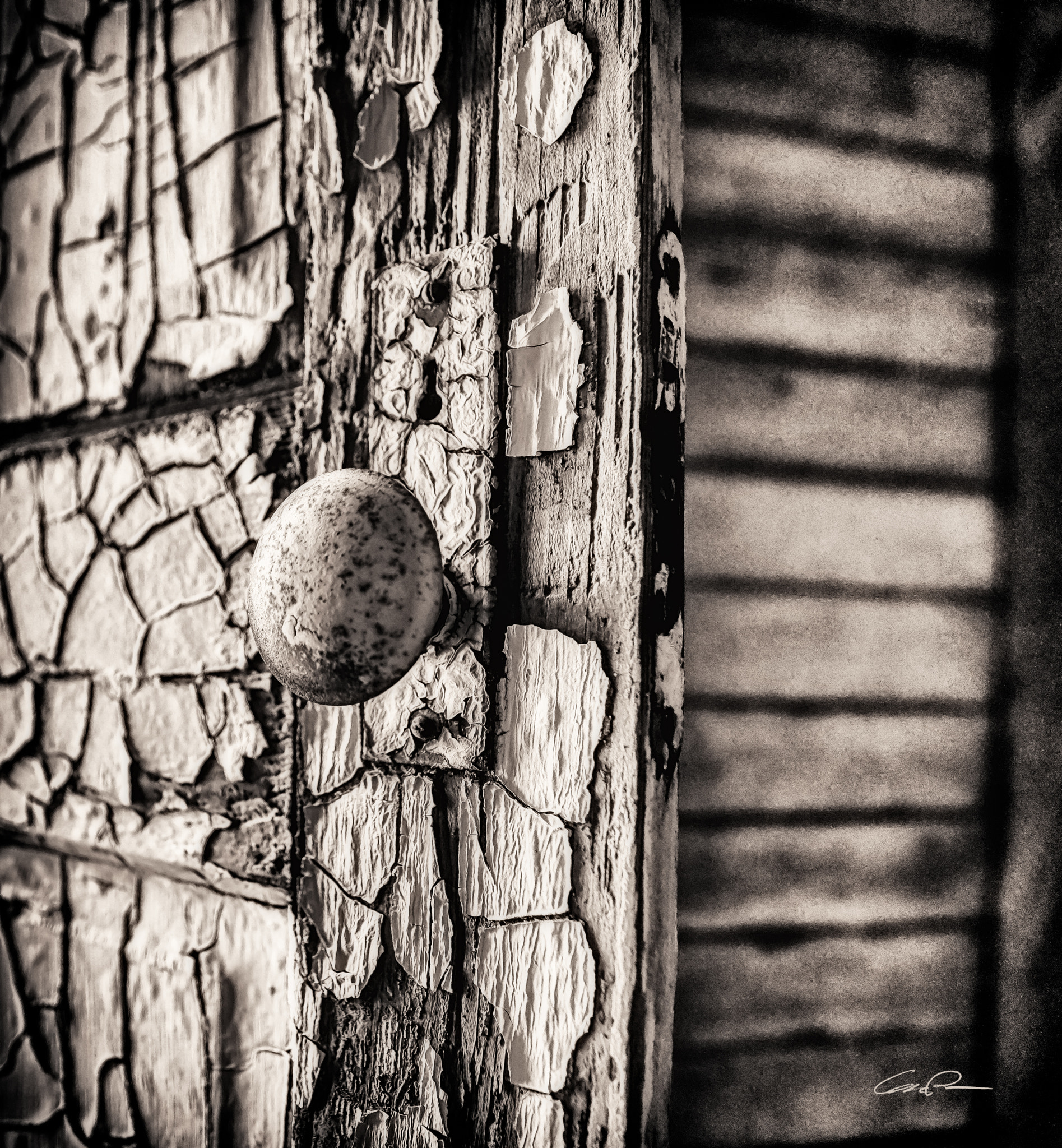 Tokina AT-X 16-28mm F2.8 Pro FX sample photo. Weathered textures photography