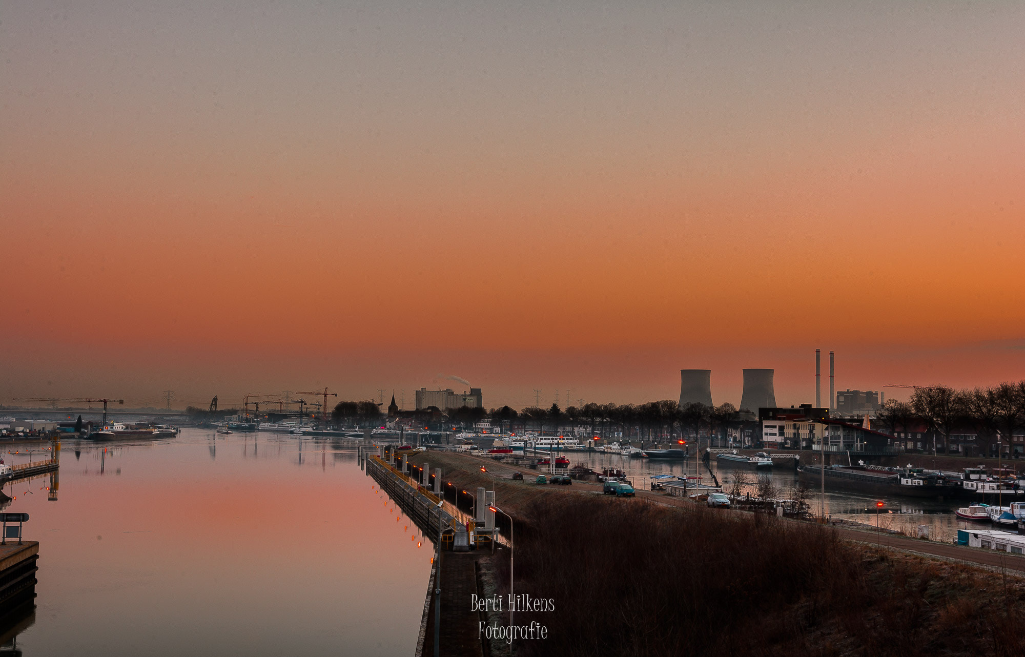 Tamron SP 15-30mm F2.8 Di VC USD sample photo. Harbour photography