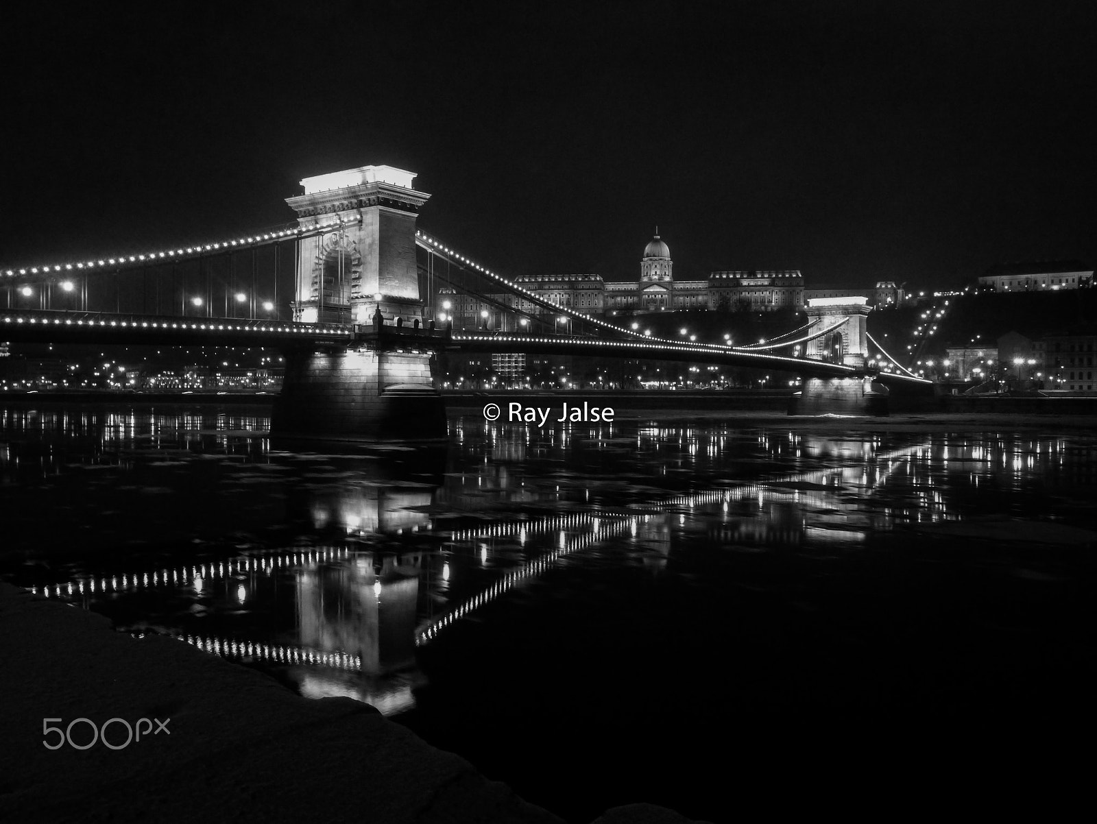 LUMIX G VARIO PZ 14-42/F3.5-5.6 sample photo. Night in budapest photography