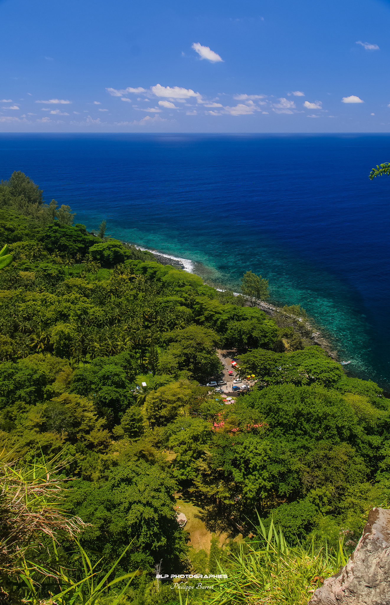 Nikon D7000 + Sigma 17-70mm F2.8-4 DC Macro OS HSM sample photo. Vue d'en haut photography