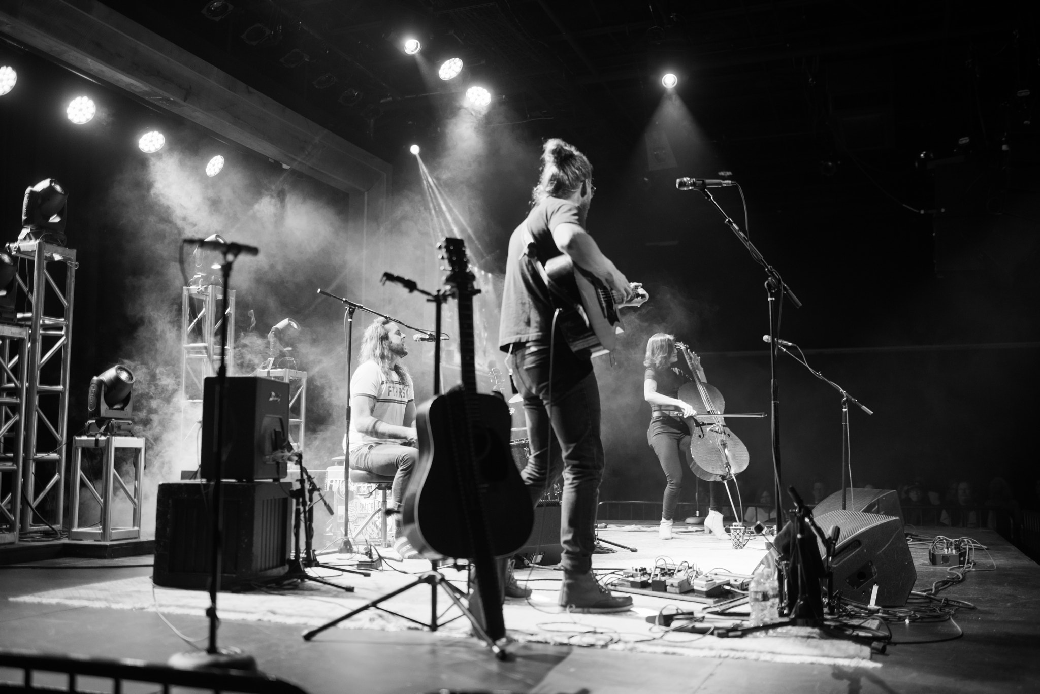 Pentax K-1 + Sigma 35mm F1.4 DG HSM Art sample photo. Ballroom thieves concert photography