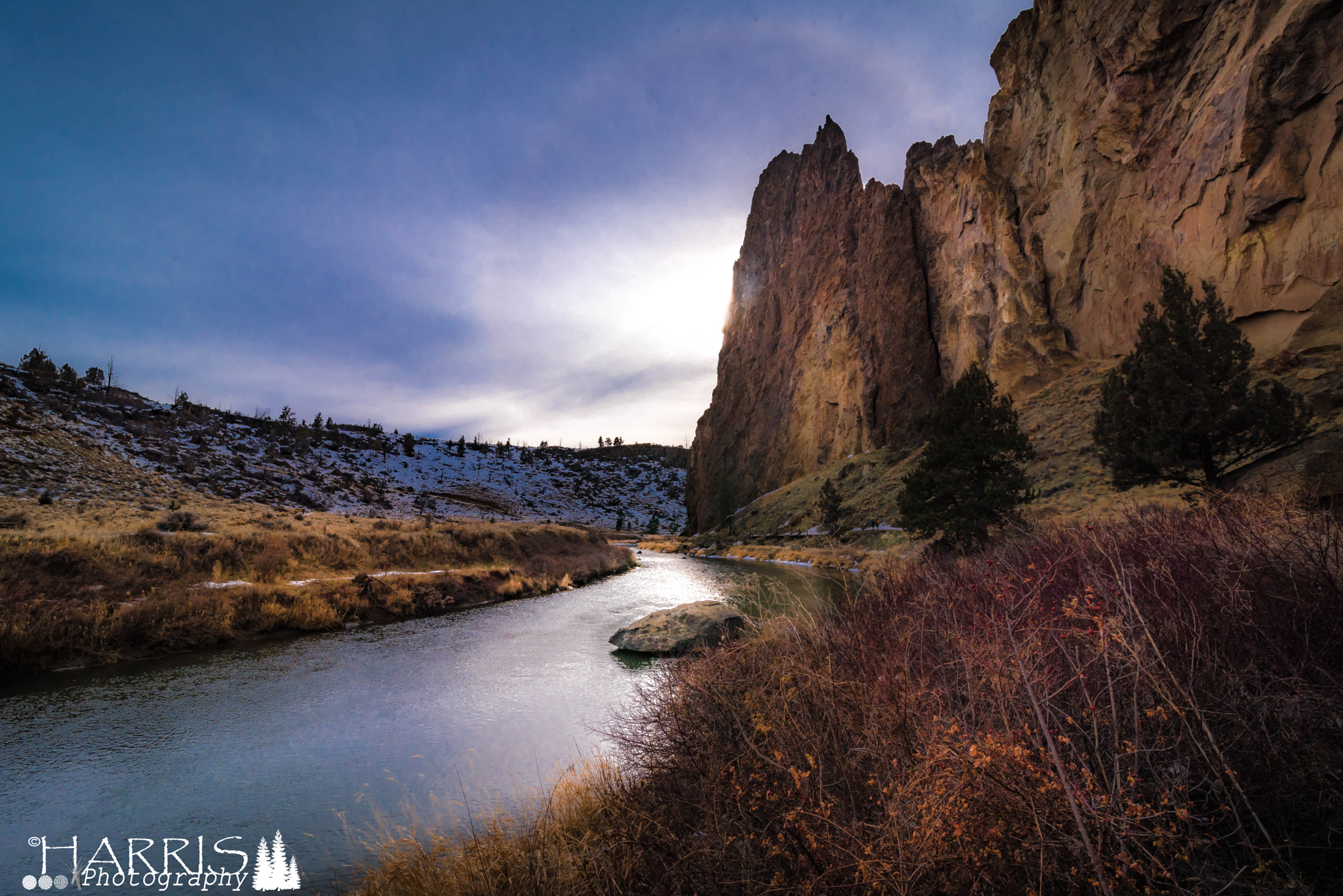 Tokina AT-X 16-28mm F2.8 Pro FX sample photo. Smith rock state park photography