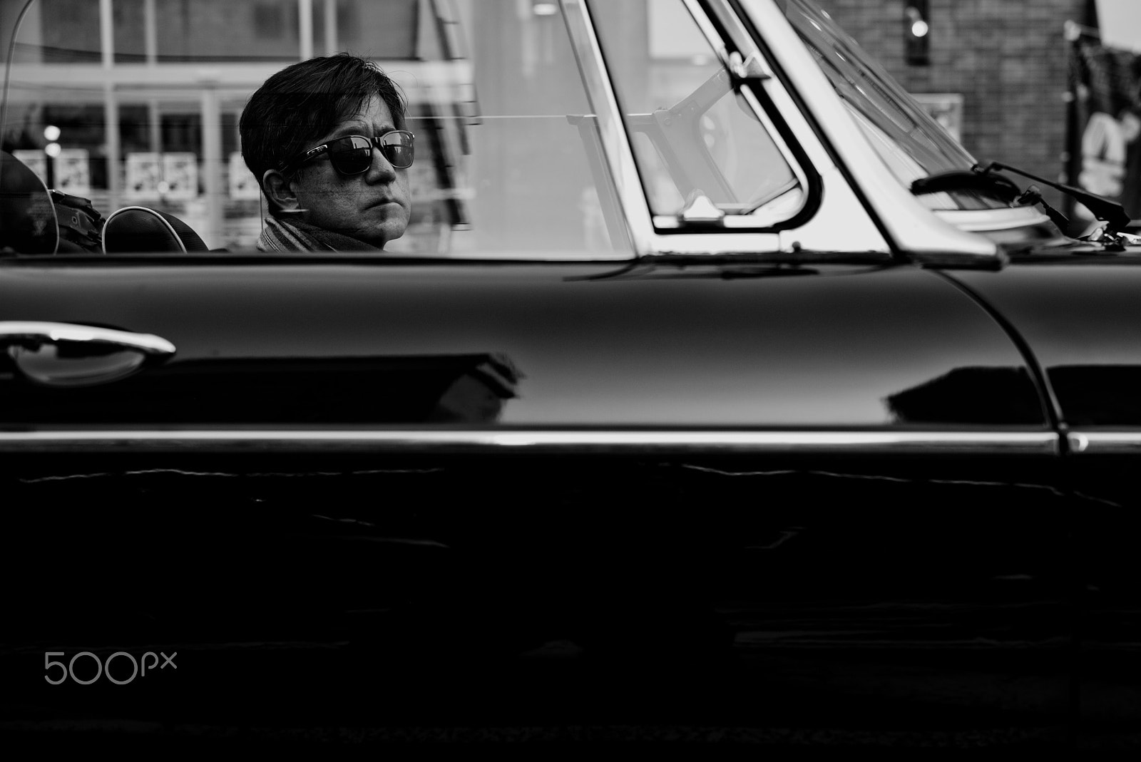 Leica APO-Summicron-M 50mm F2 ASPH sample photo. Car photography