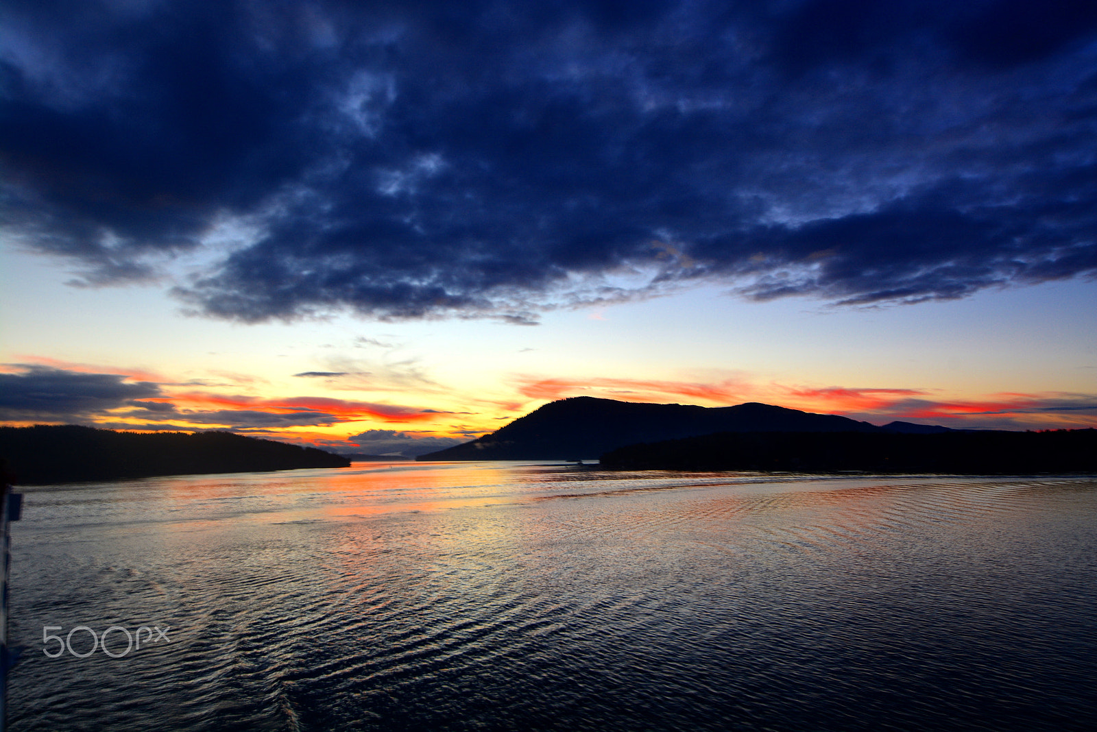 Sigma 8-16mm F4.5-5.6 DC HSM sample photo. Sunset river mountains photography