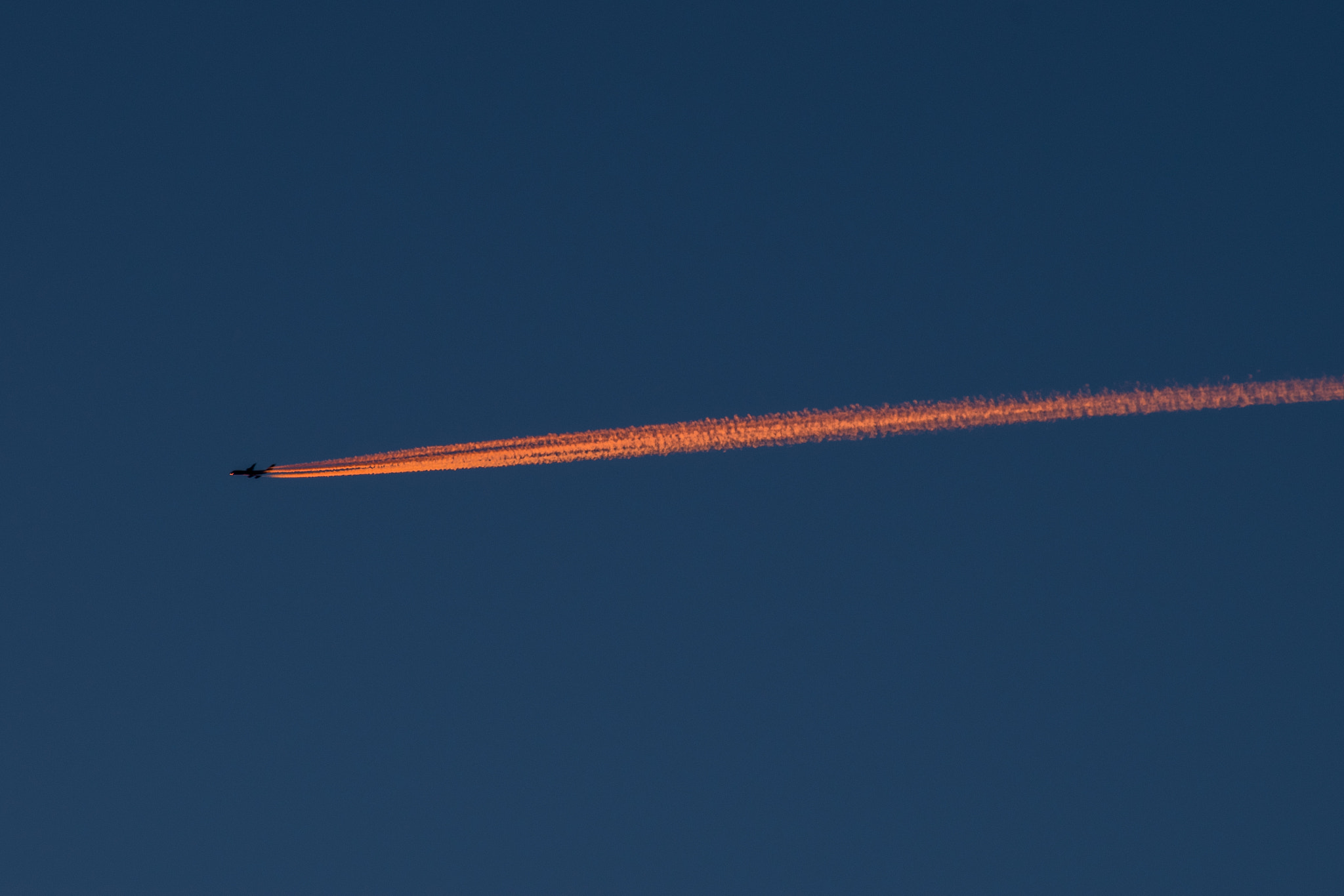 Nikon D5500 sample photo. Chemtrails photography