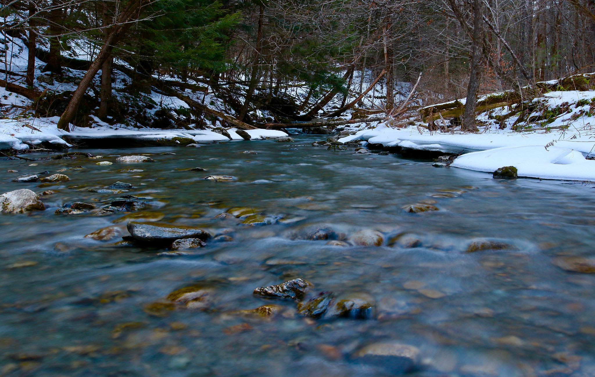 Canon EOS 80D + Canon EF 35mm F1.4L USM sample photo. Vermont water photography