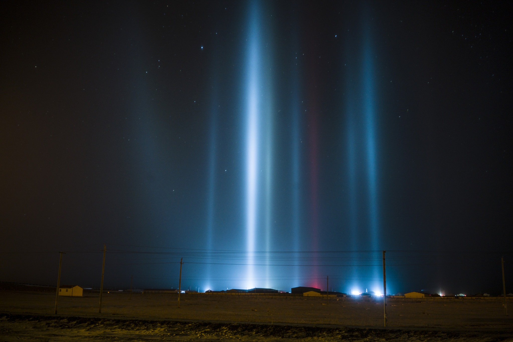 Sony a7R II + Sony Sonnar T* FE 35mm F2.8 ZA sample photo. Sun pillar photography