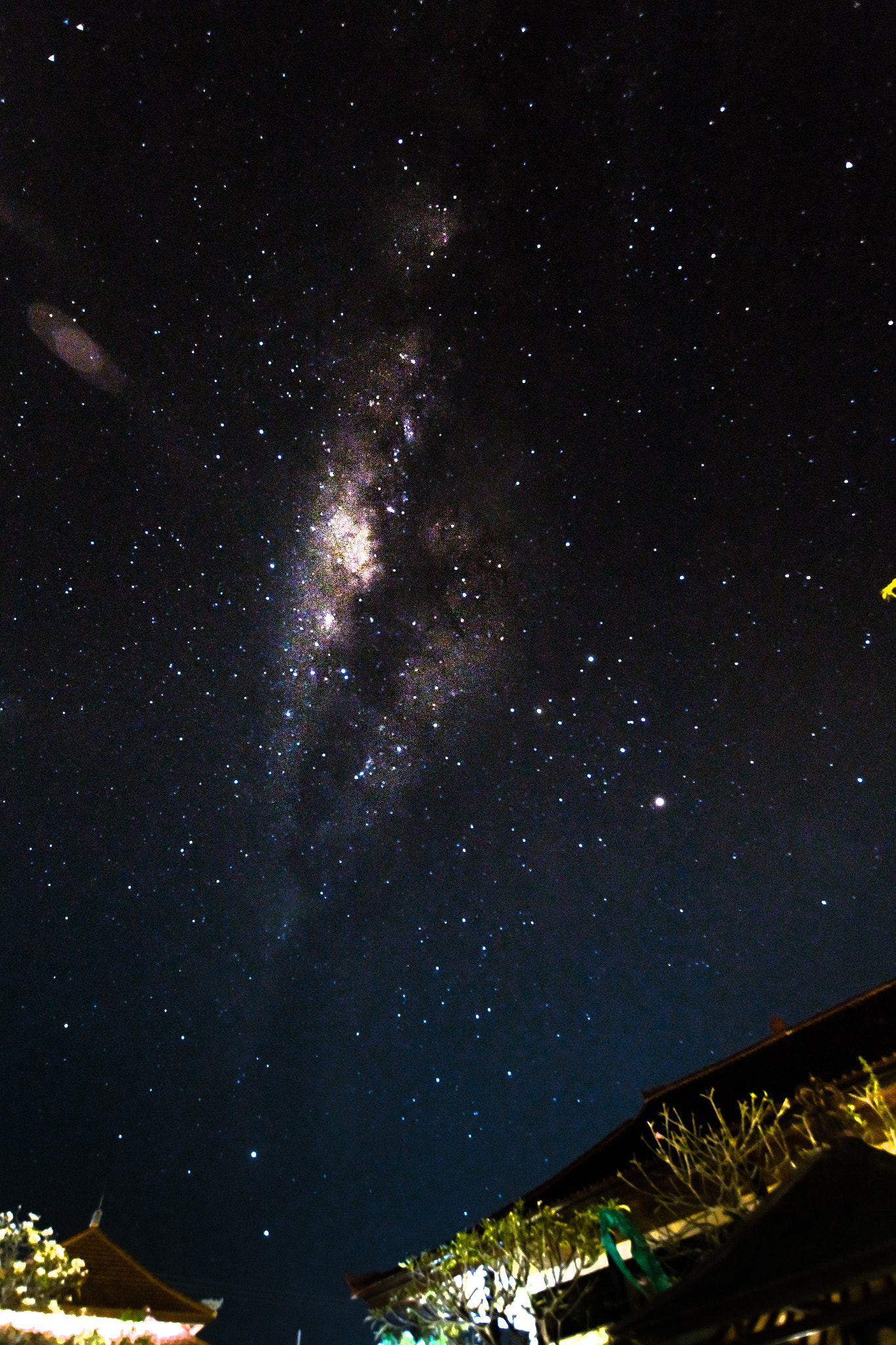 Sigma 10-20mm F3.5 EX DC HSM sample photo. In between photography