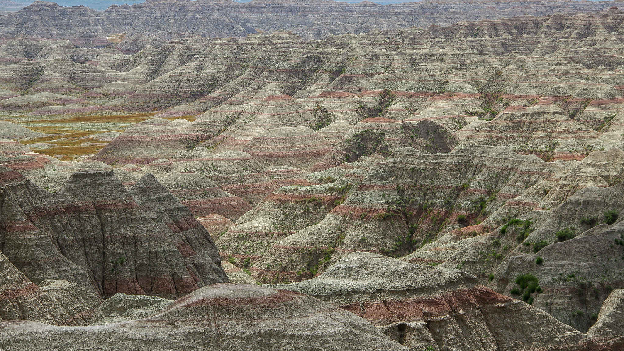 Canon EOS 450D (EOS Rebel XSi / EOS Kiss X2) sample photo. The badlands photography