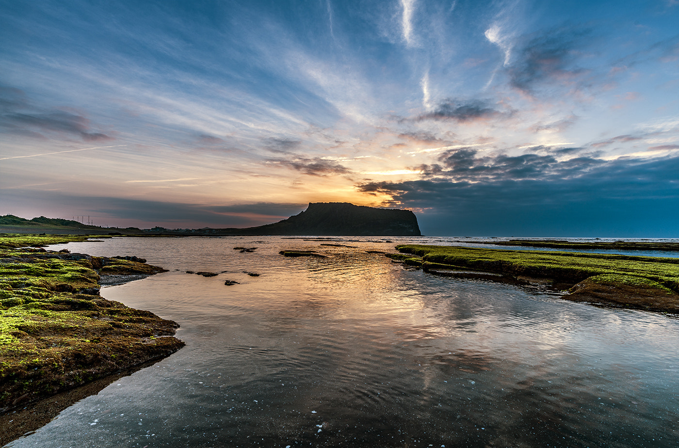 Canon EF 16-35mm F4L IS USM sample photo. Jeju island photography
