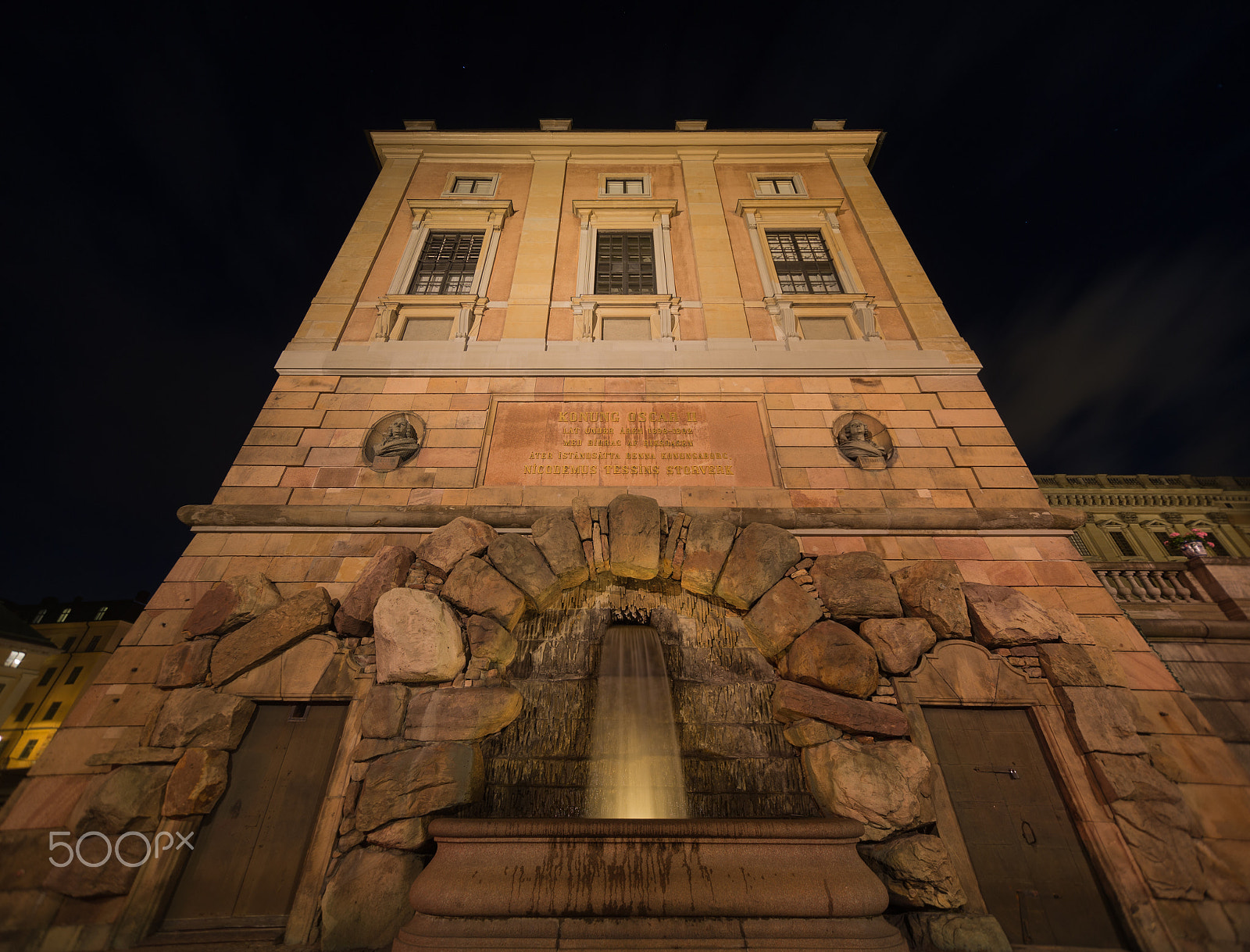 Sigma 10-20mm F3.5 EX DC HSM sample photo. Fountain at the royal palace. stockholm. sweden. 3 photography