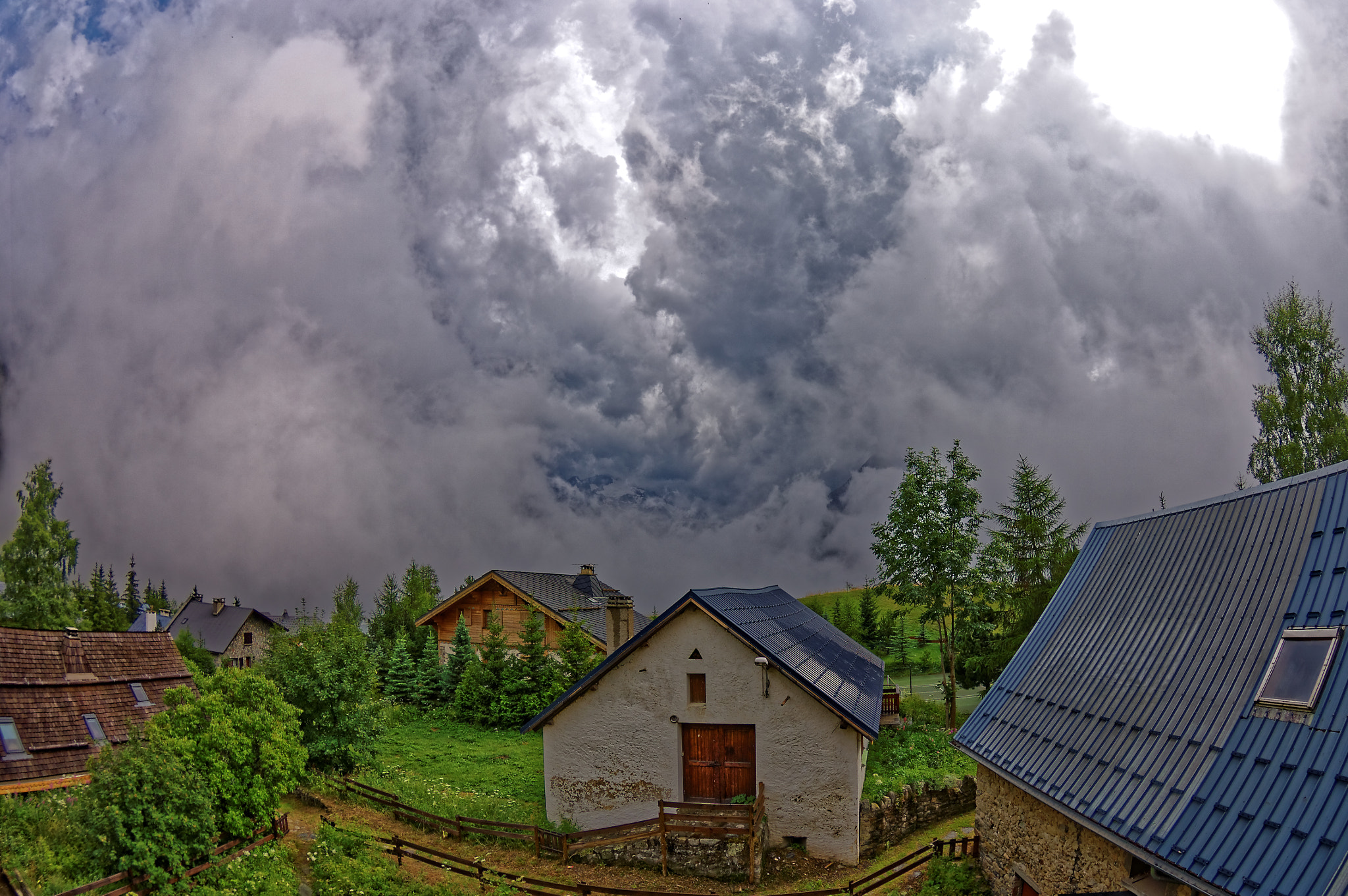 Pentax K20D sample photo. Clouds explosion photography