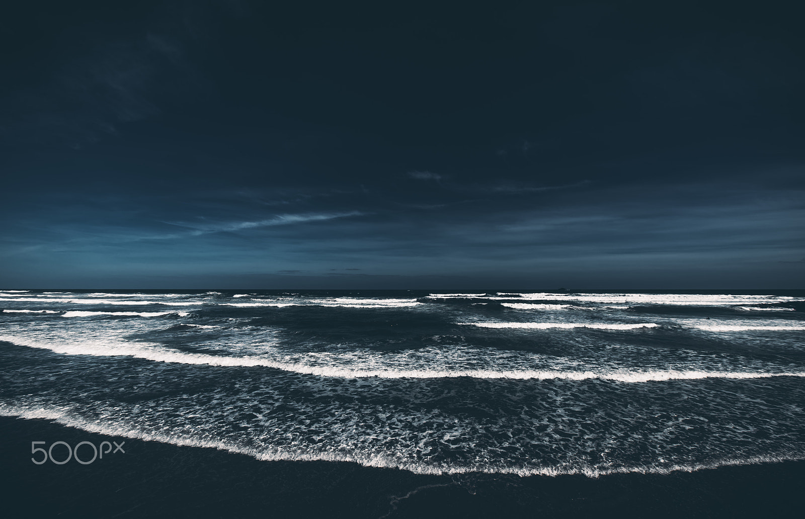 Sony a7R II + Canon EF 16-35mm F2.8L II USM sample photo. The night is to come photography