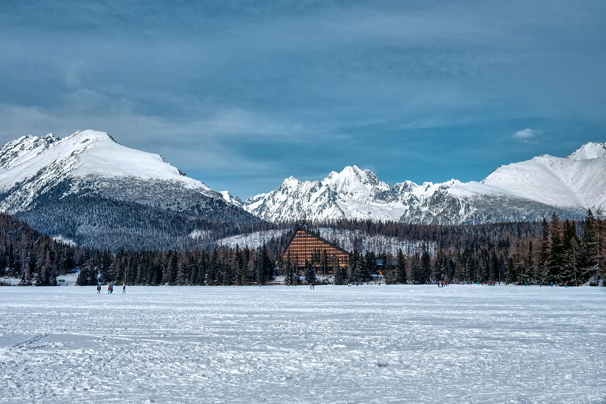 Fujifilm X-T10 + Fujifilm XF 23mm F1.4 R sample photo. Vysoké tatry / high tatra - Štrbské pleso photography