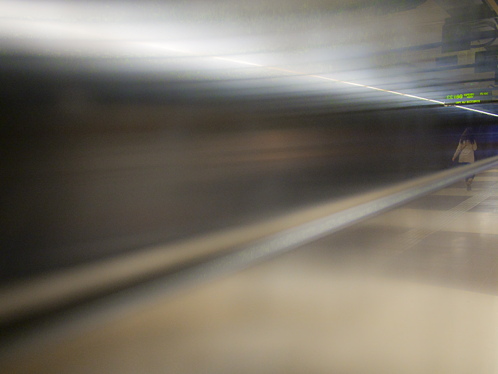 Olympus OM-D E-M5 + Panasonic Lumix G 14mm F2.5 ASPH sample photo. Vertigo photography