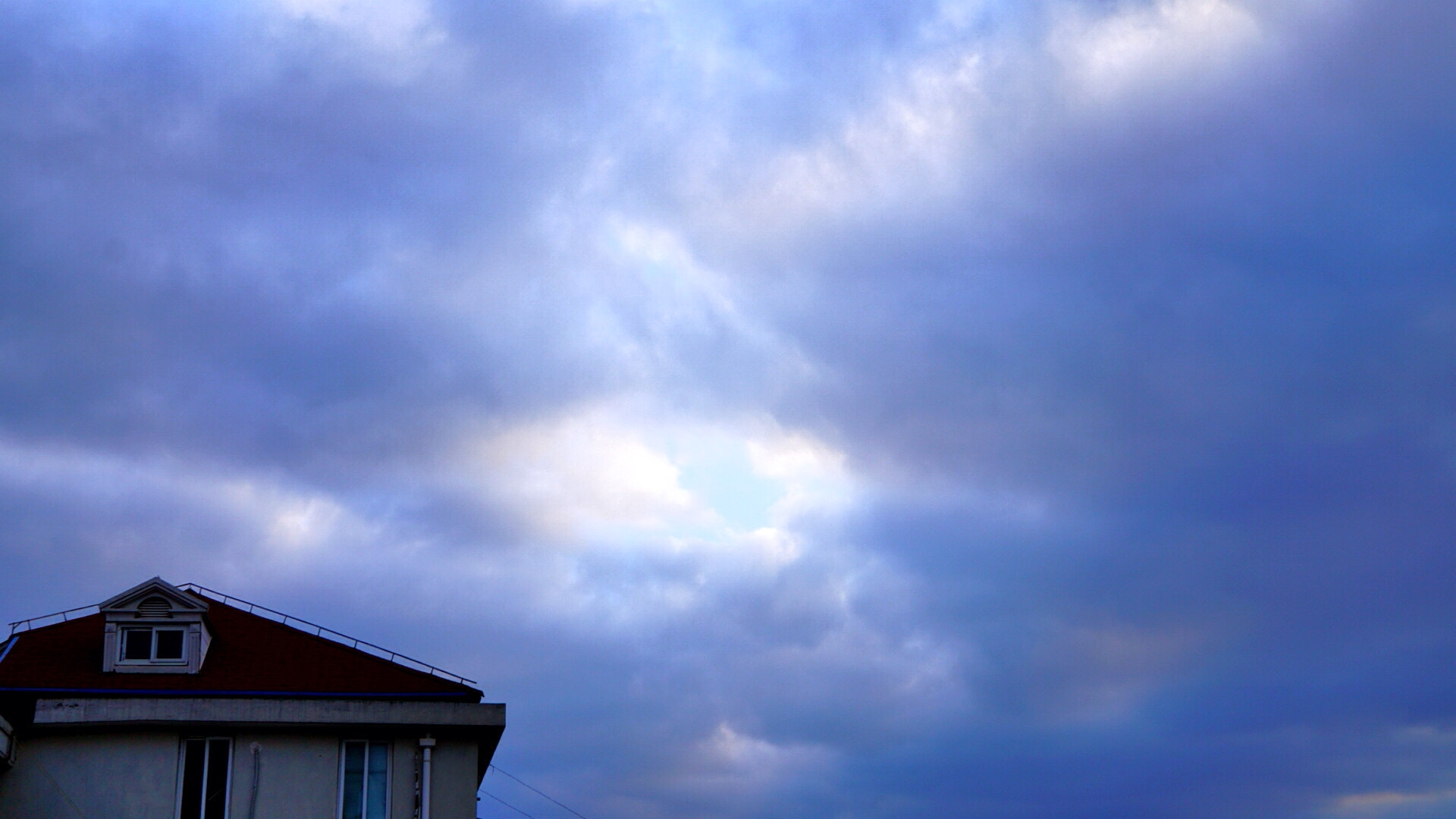 Sony a5100 sample photo. Shanghai cloud photography