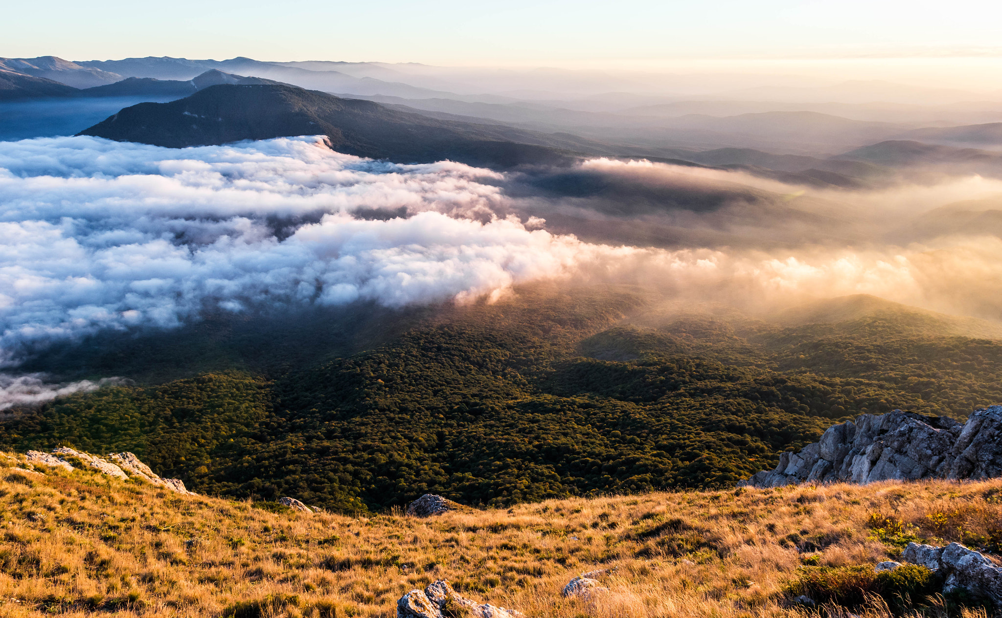 Canon EOS 60D + Sigma 18-35mm f/1.8 DC HSM sample photo. Sunset on chater-dag, crimea photography