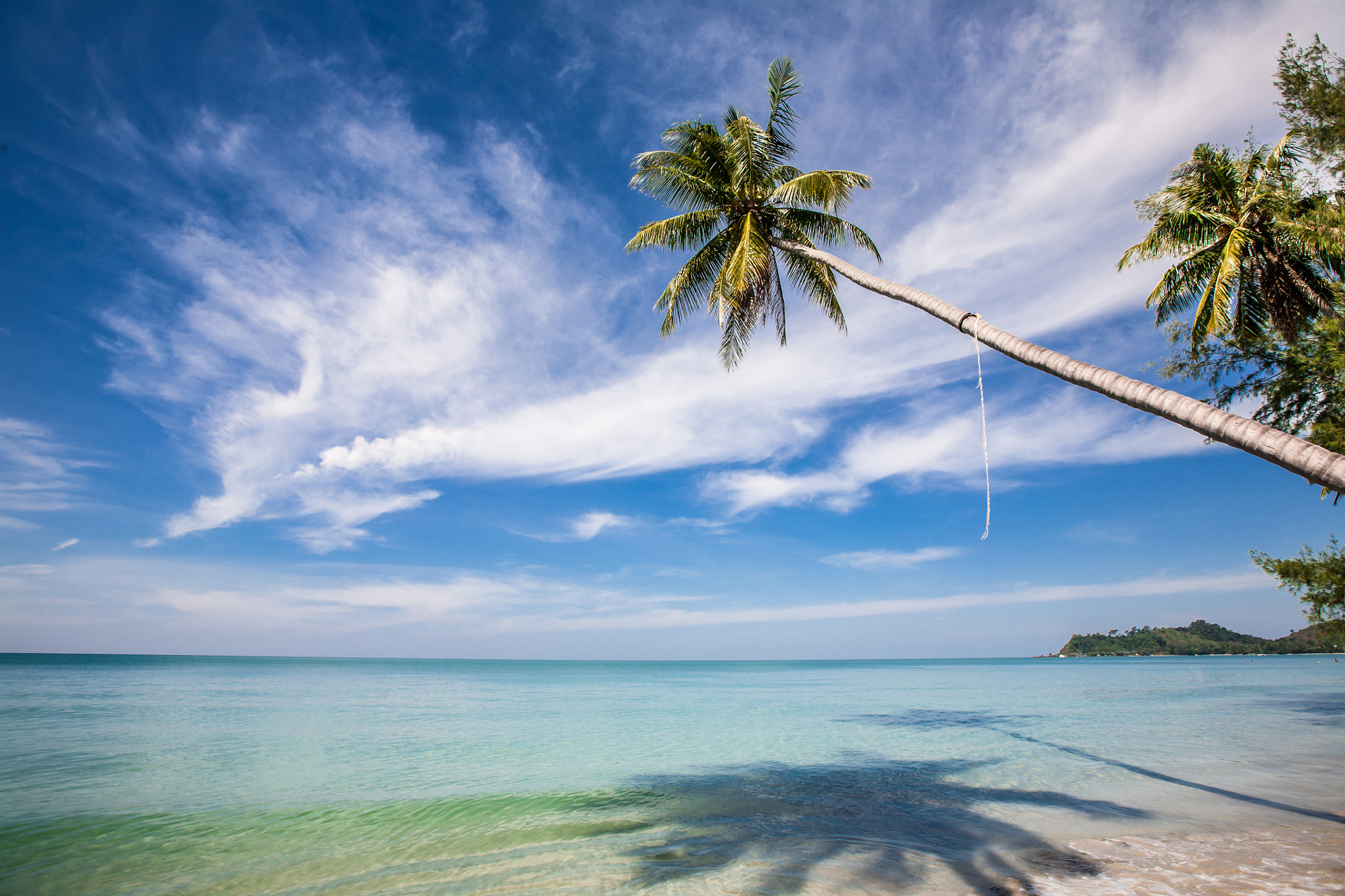 Canon EF 16-35mm F2.8L II USM sample photo. Paradise photography