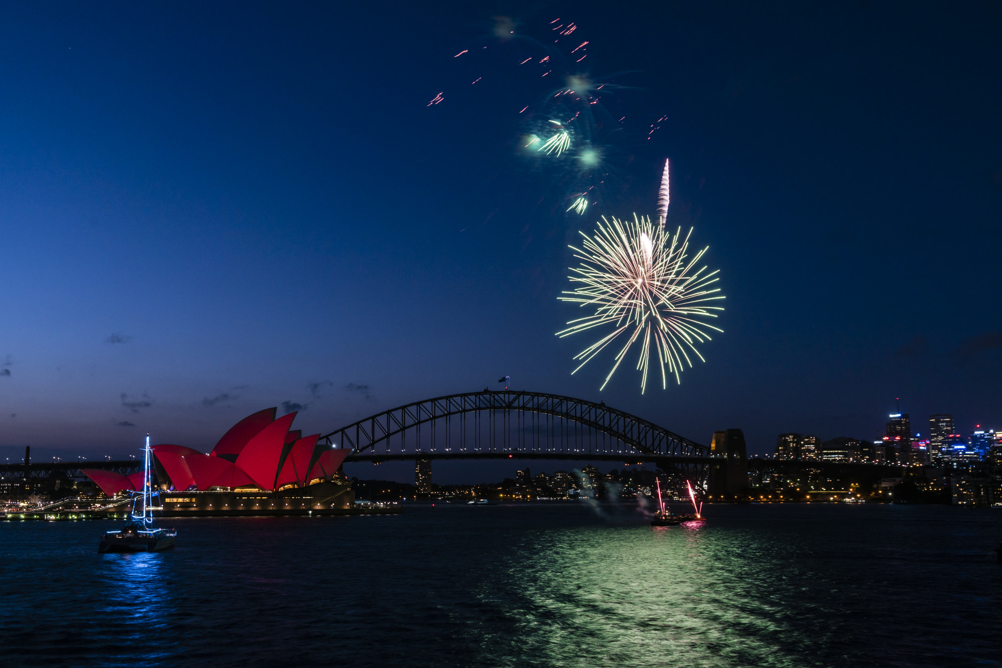 Sony a7R II + Canon 24-105mm F4 DG OS HSM | Art 013 sample photo. Lunar new year fireworks, sydney-1 photography