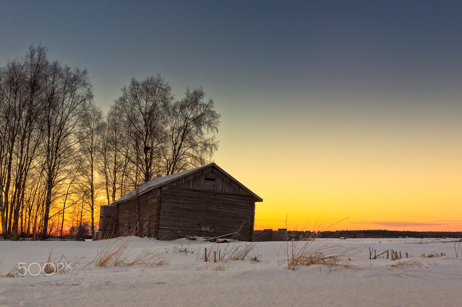 Canon EF-S 24mm F2.8 STM sample photo. Old barn and the midwinter sunrise photography