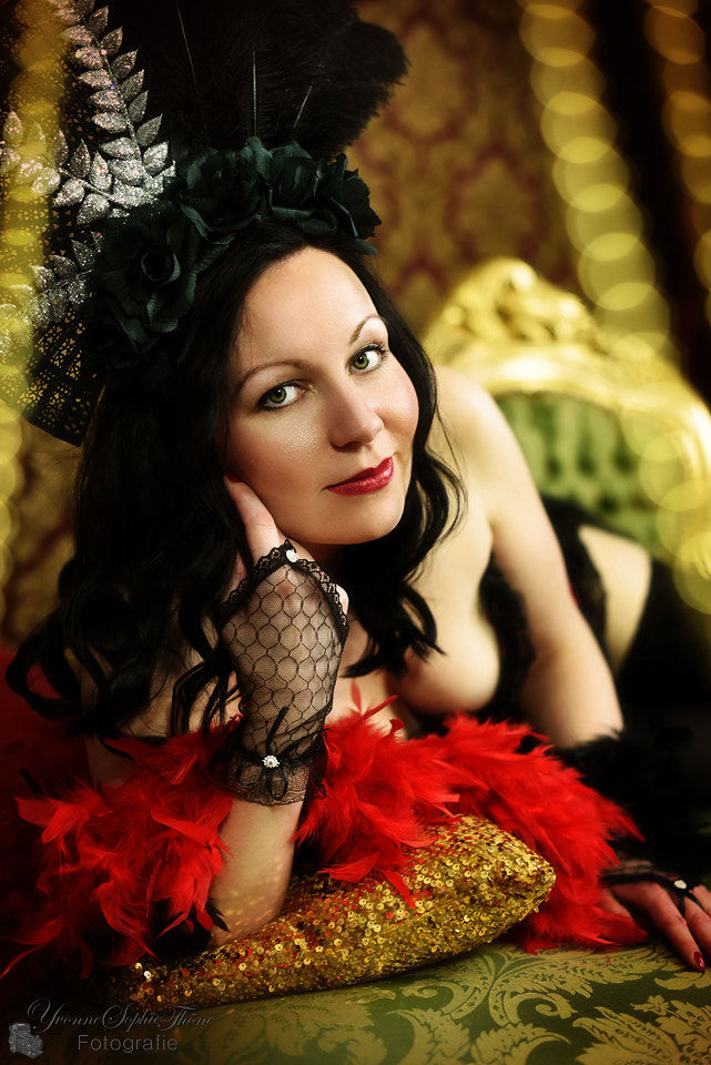 Nikon AF Micro-Nikkor 60mm F2.8D sample photo. Burlesque! photography