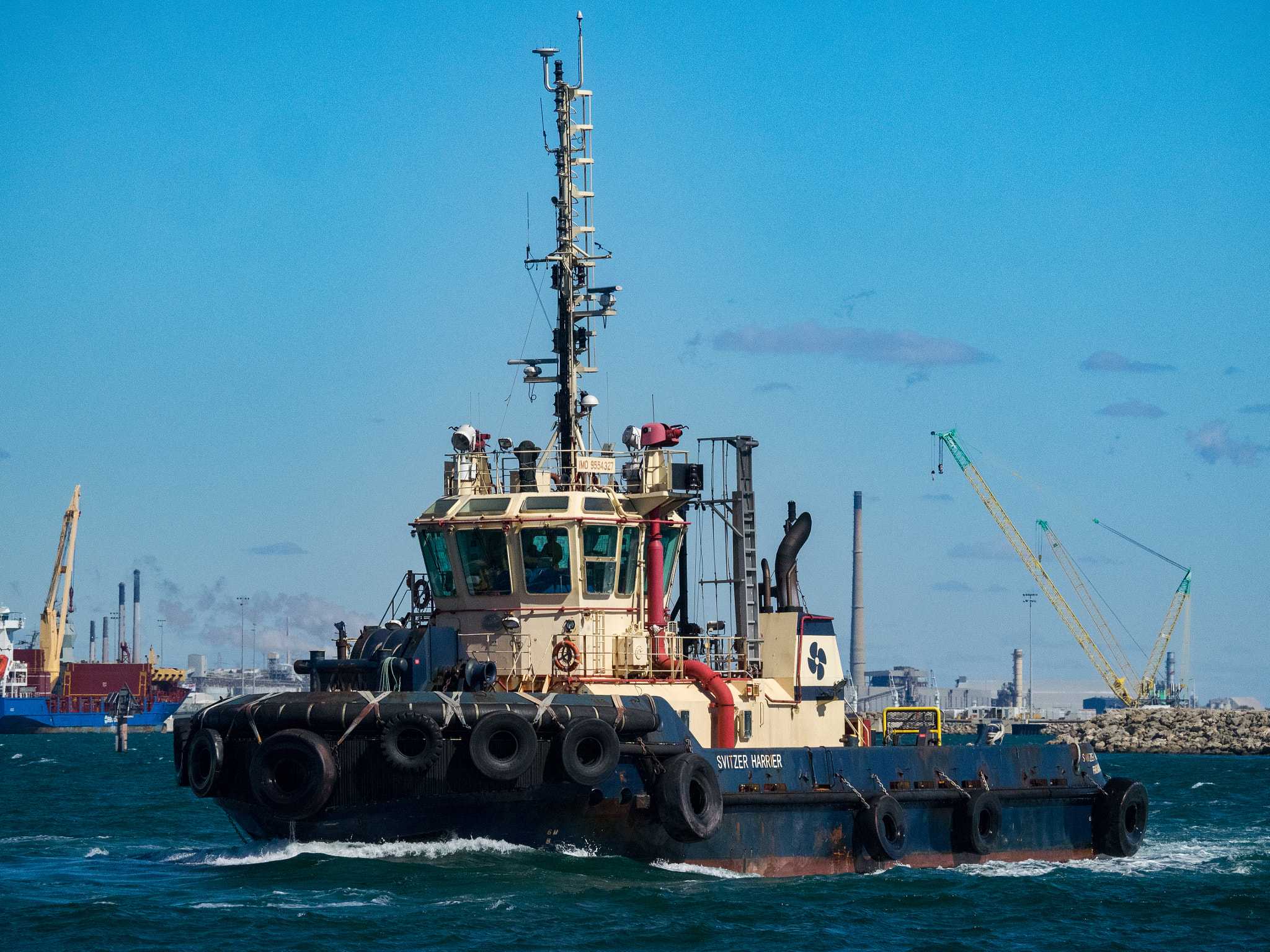 Olympus OM-D E-M1 sample photo. Svitzer harrier - mmsi 503711000 photography