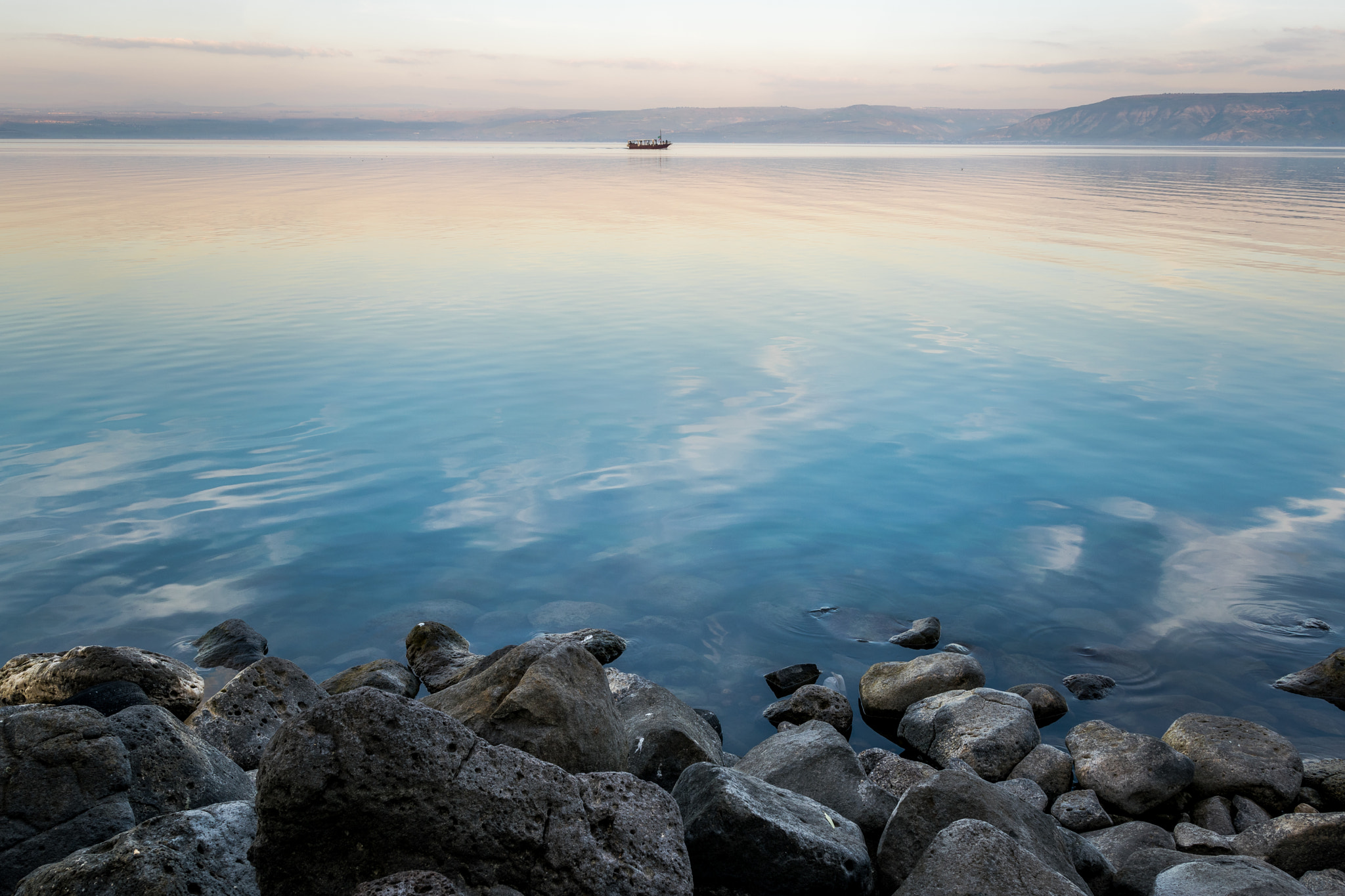 Nikon D5300 + Sigma 18-35mm F1.8 DC HSM Art sample photo. Sea of galilee photography