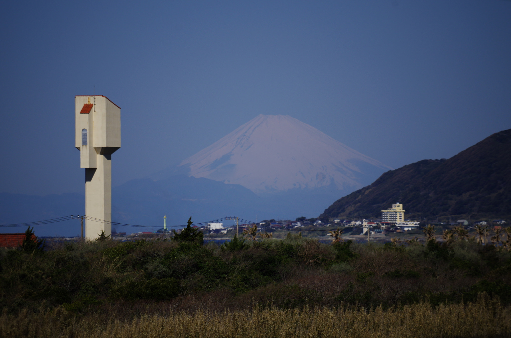 Pentax K-50 + smc Pentax-DA L 50-200mm F4-5.6 ED WR sample photo. Mt. fuji photography