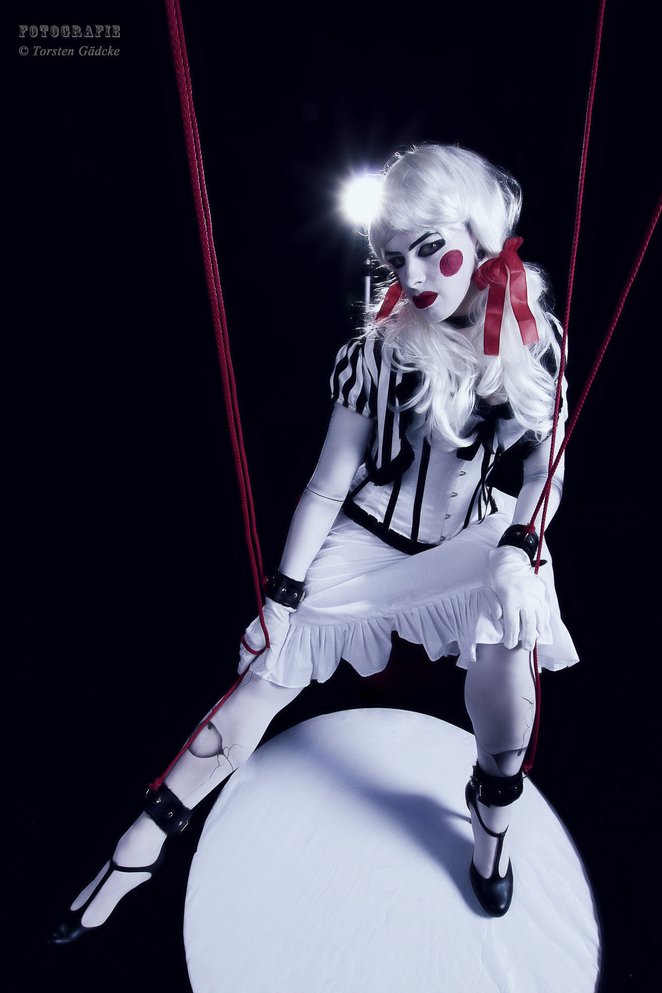 Sigma 10-20mm F3.5 EX DC HSM sample photo. Marionette photography