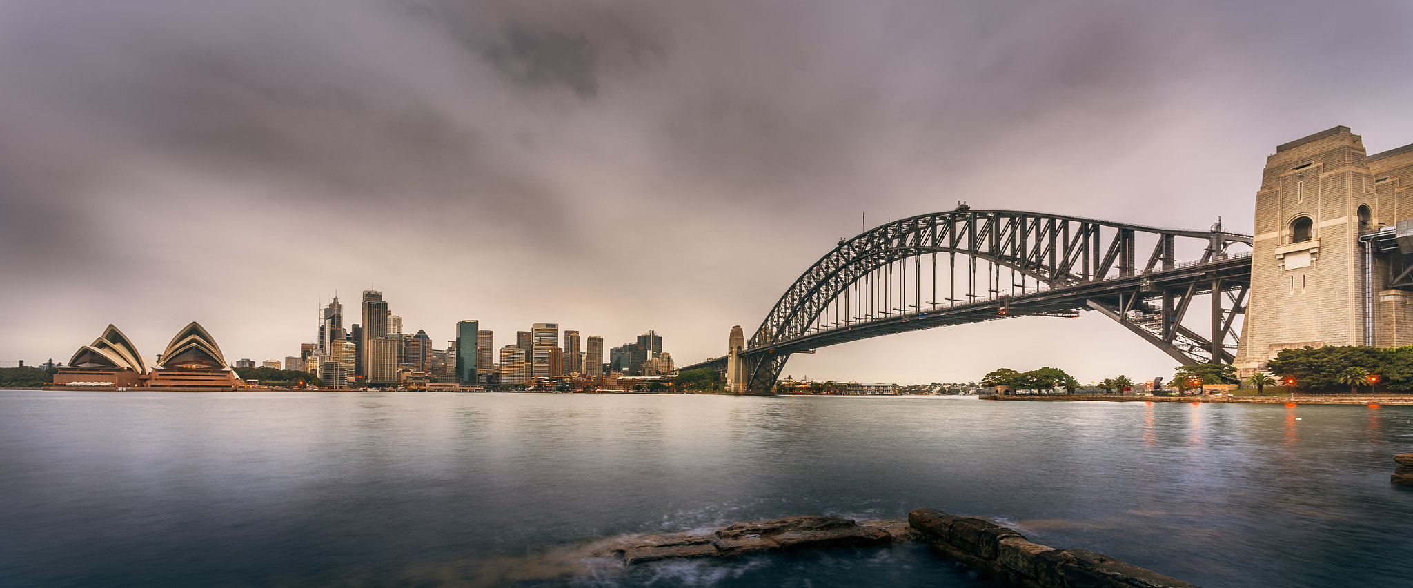 Nikon D810 + Nikon AF Nikkor 14mm F2.8D ED sample photo. Cloudy dawn, sydney harbour photography