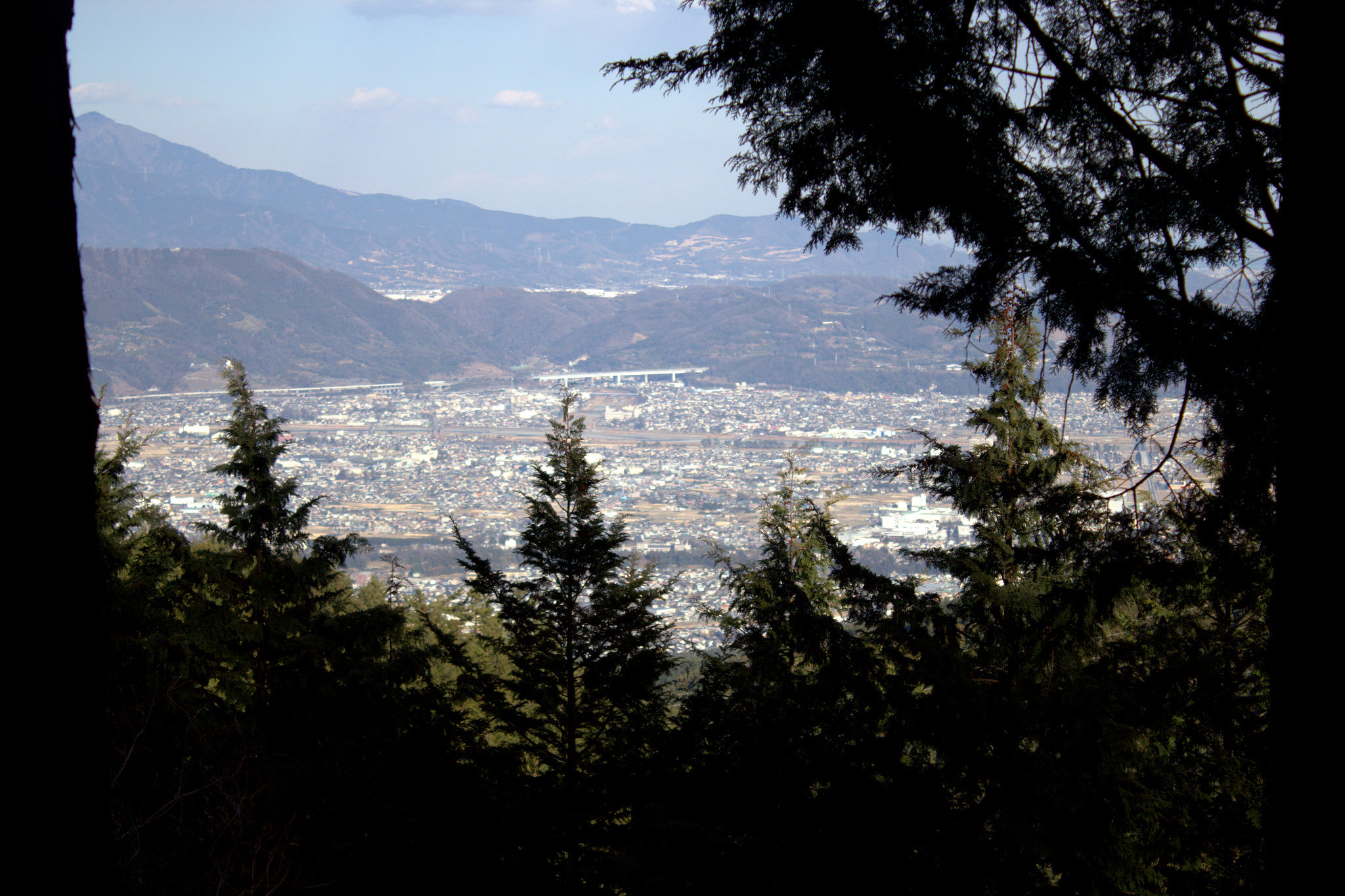Canon EOS 600D (Rebel EOS T3i / EOS Kiss X5) sample photo. City from the mountain side. photography