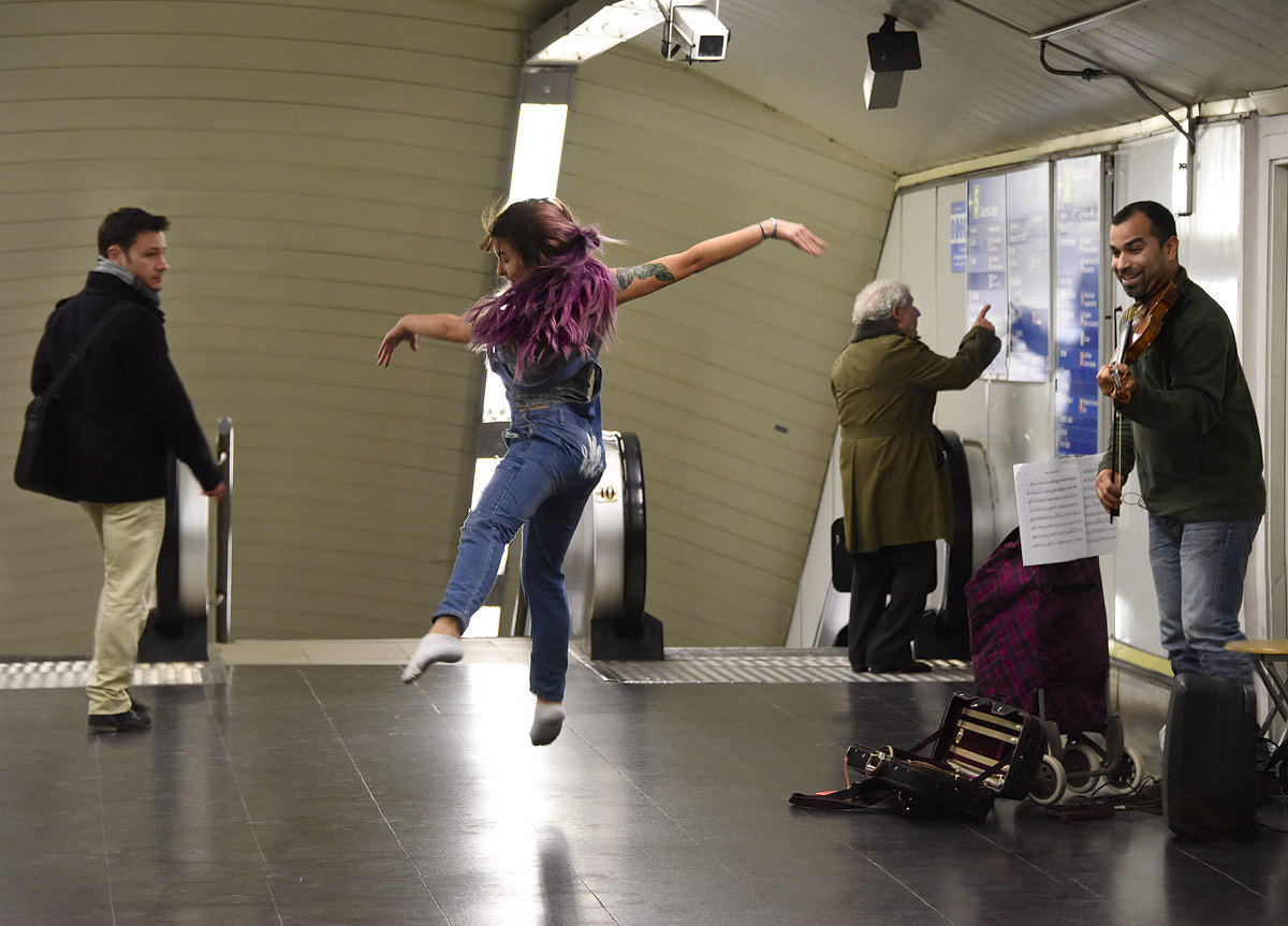 Dancing in the subway