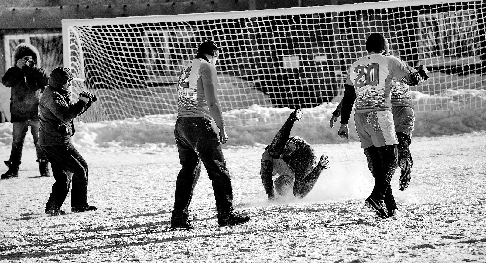 Sony SLT-A65 (SLT-A65V) + Minolta AF 28-85mm F3.5-4.5 New sample photo. Winter rugby in russia photography